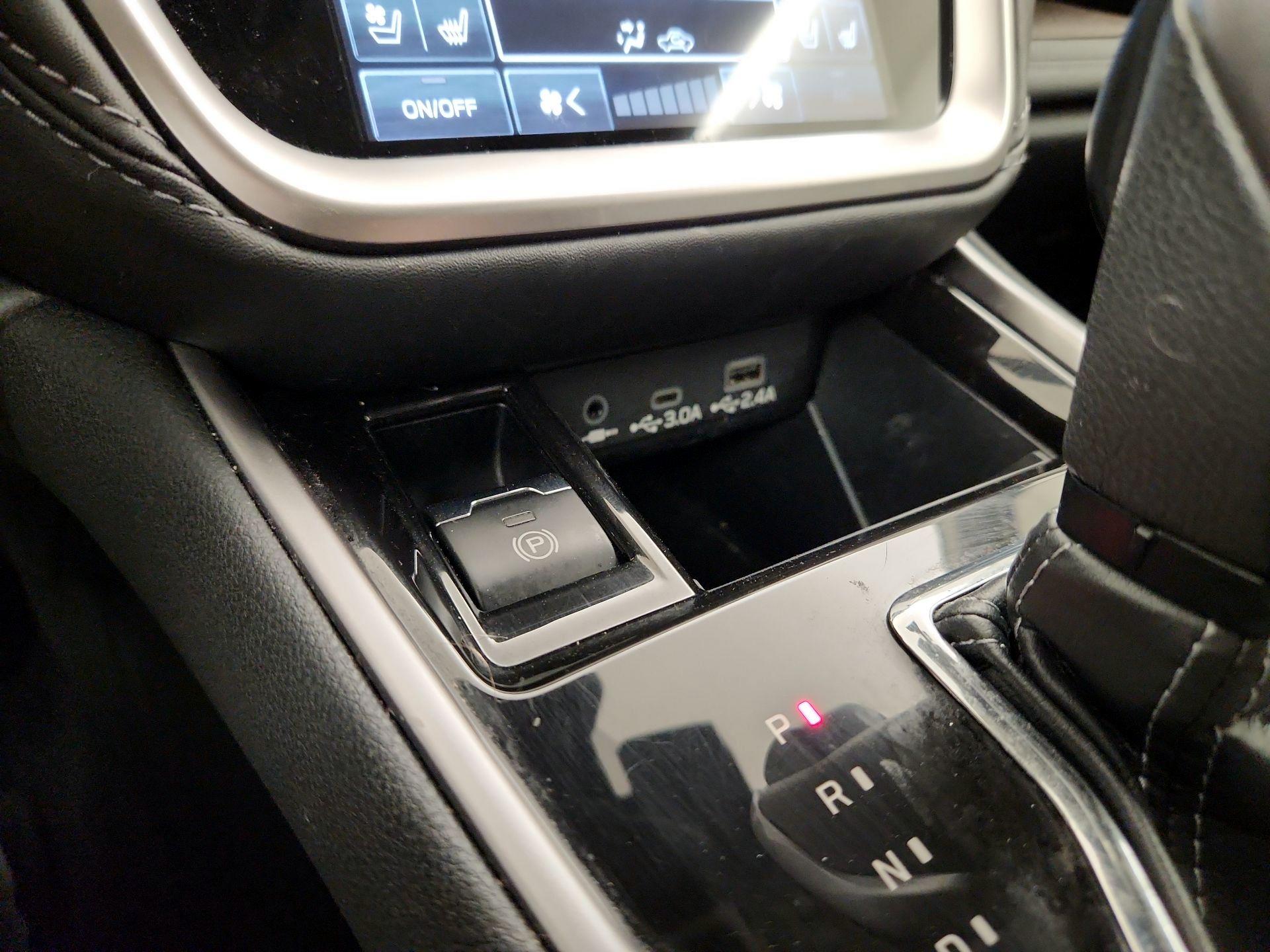 Thumbnail: 2023 Subaru Outback - 17