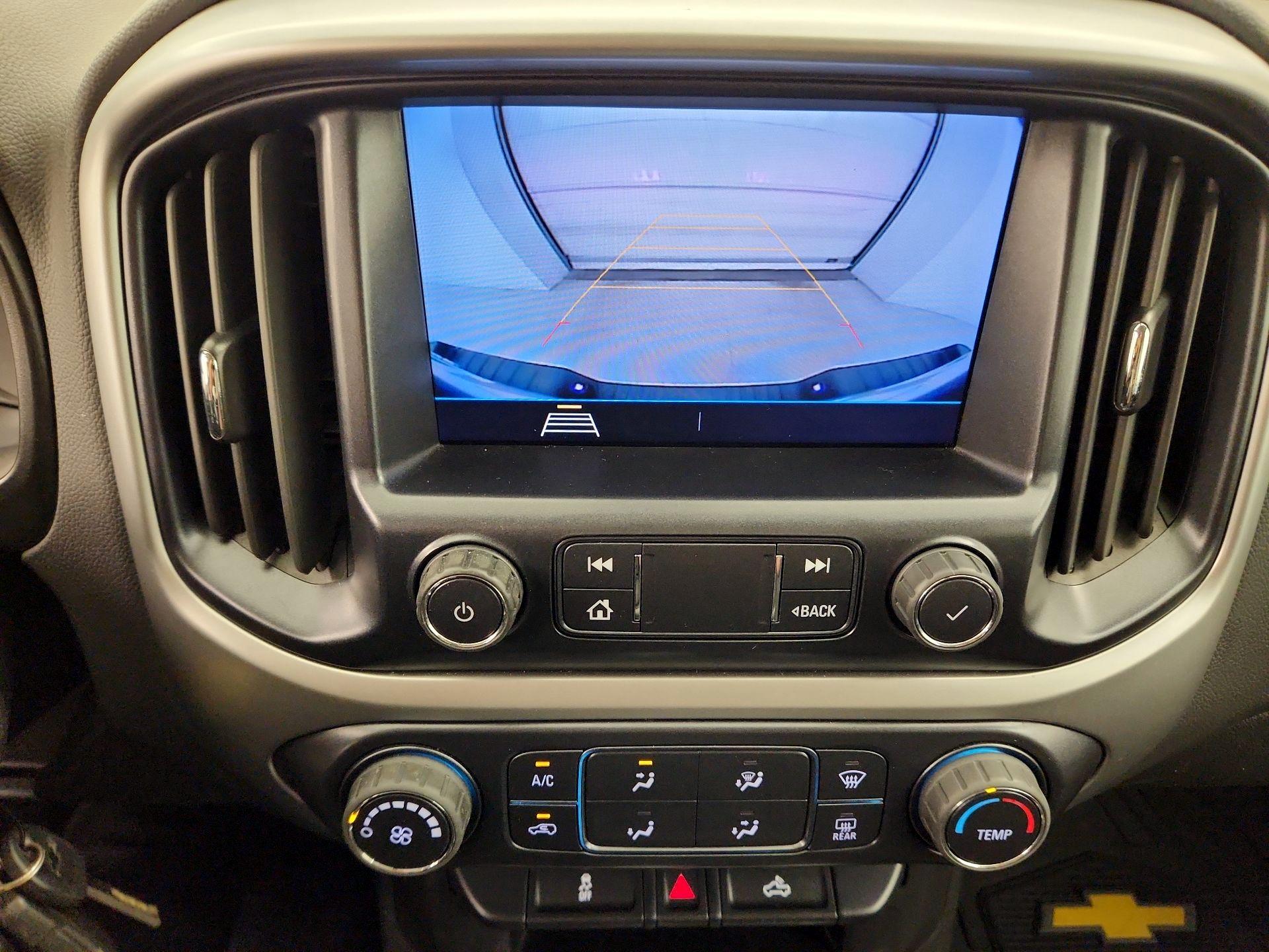 Thumbnail: 2022 Chevrolet Colorado - 14