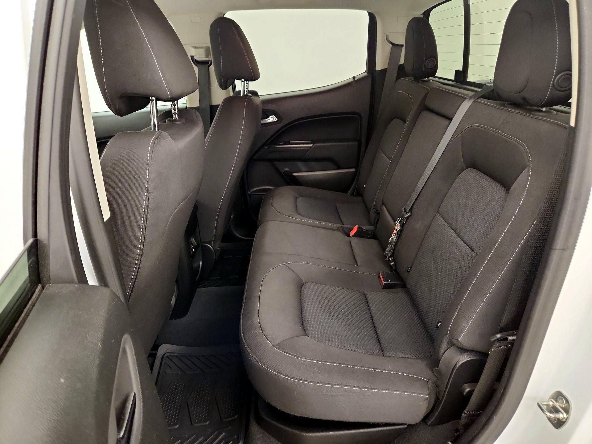 Thumbnail: 2022 Chevrolet Colorado - 19