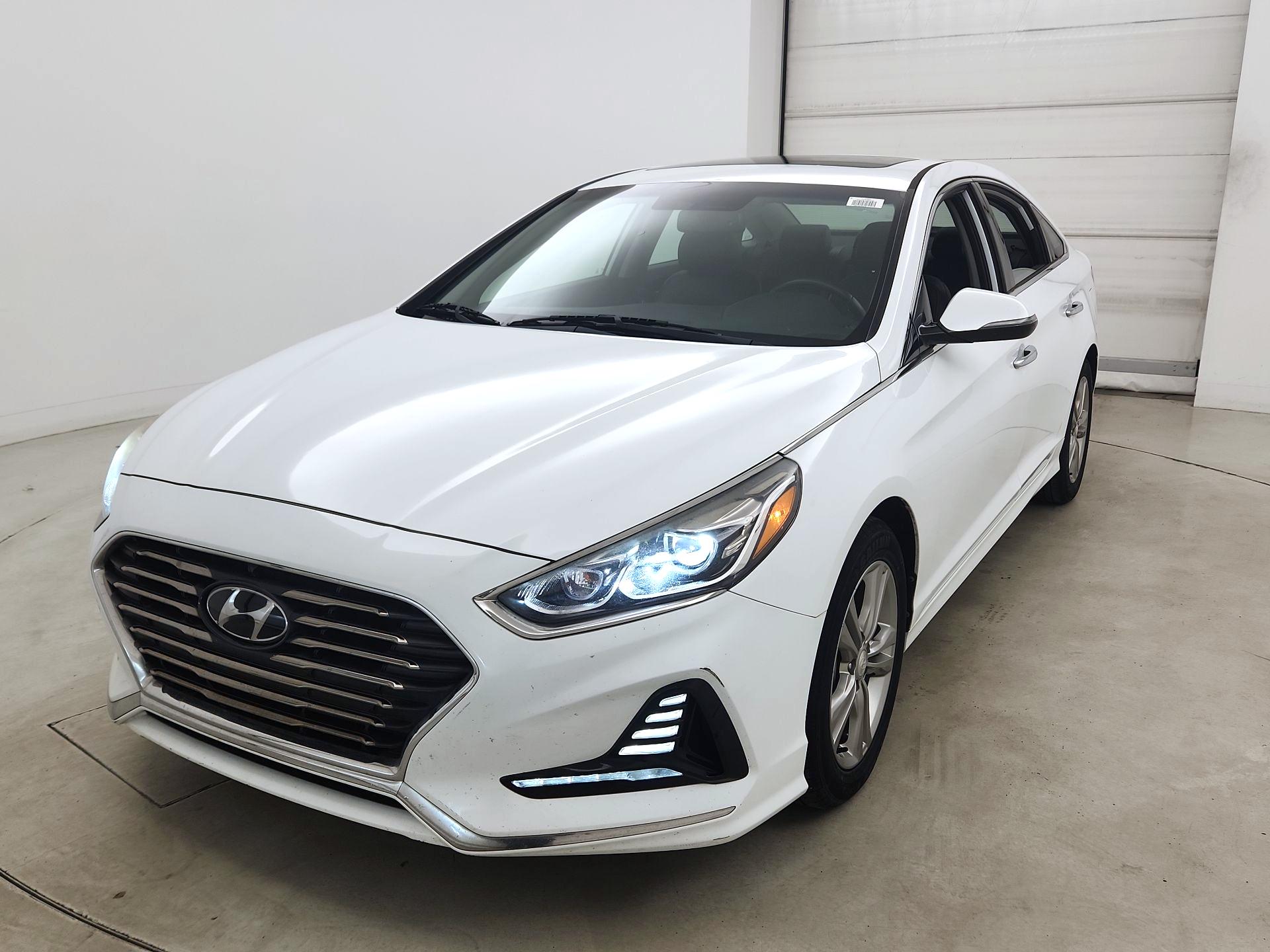 Thumbnail: 2018 Hyundai Sonata - 3