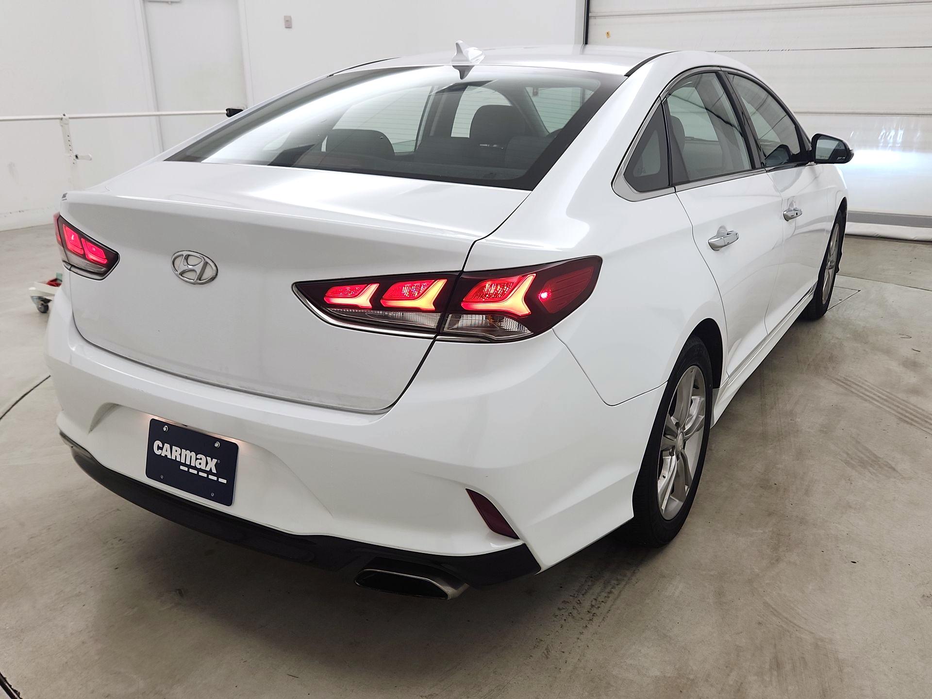 Thumbnail: 2018 Hyundai Sonata - 5