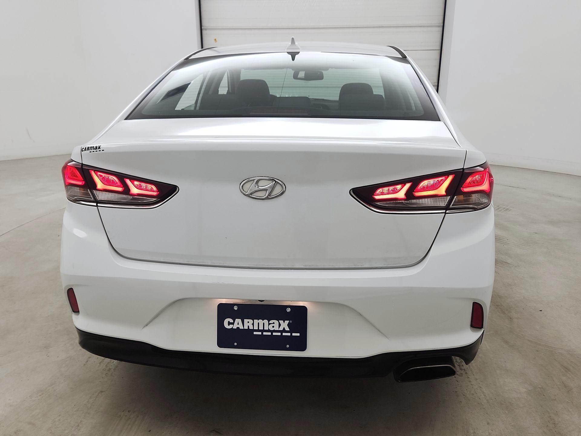 Thumbnail: 2018 Hyundai Sonata - 6