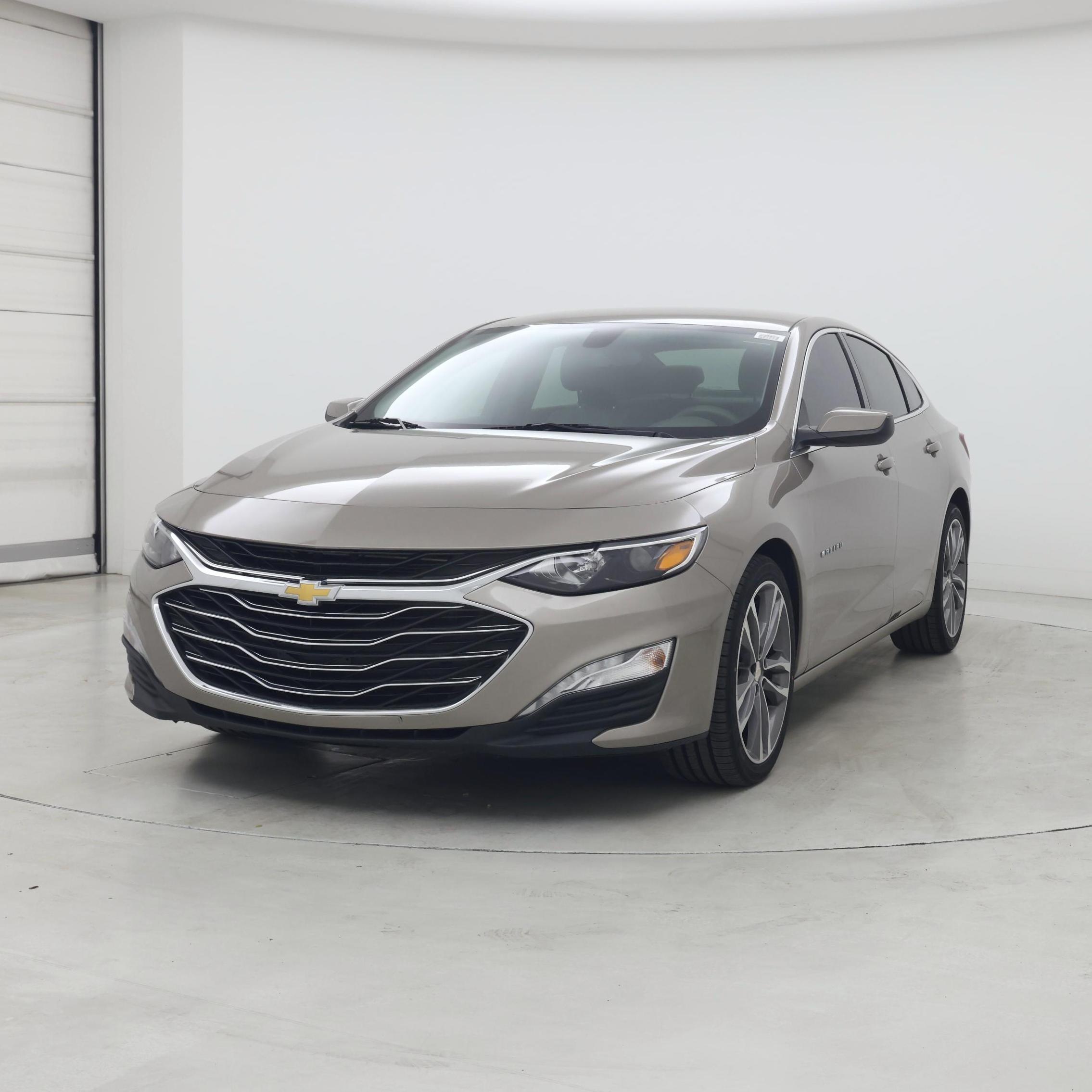 Thumbnail: 2022 Chevrolet Malibu - 4