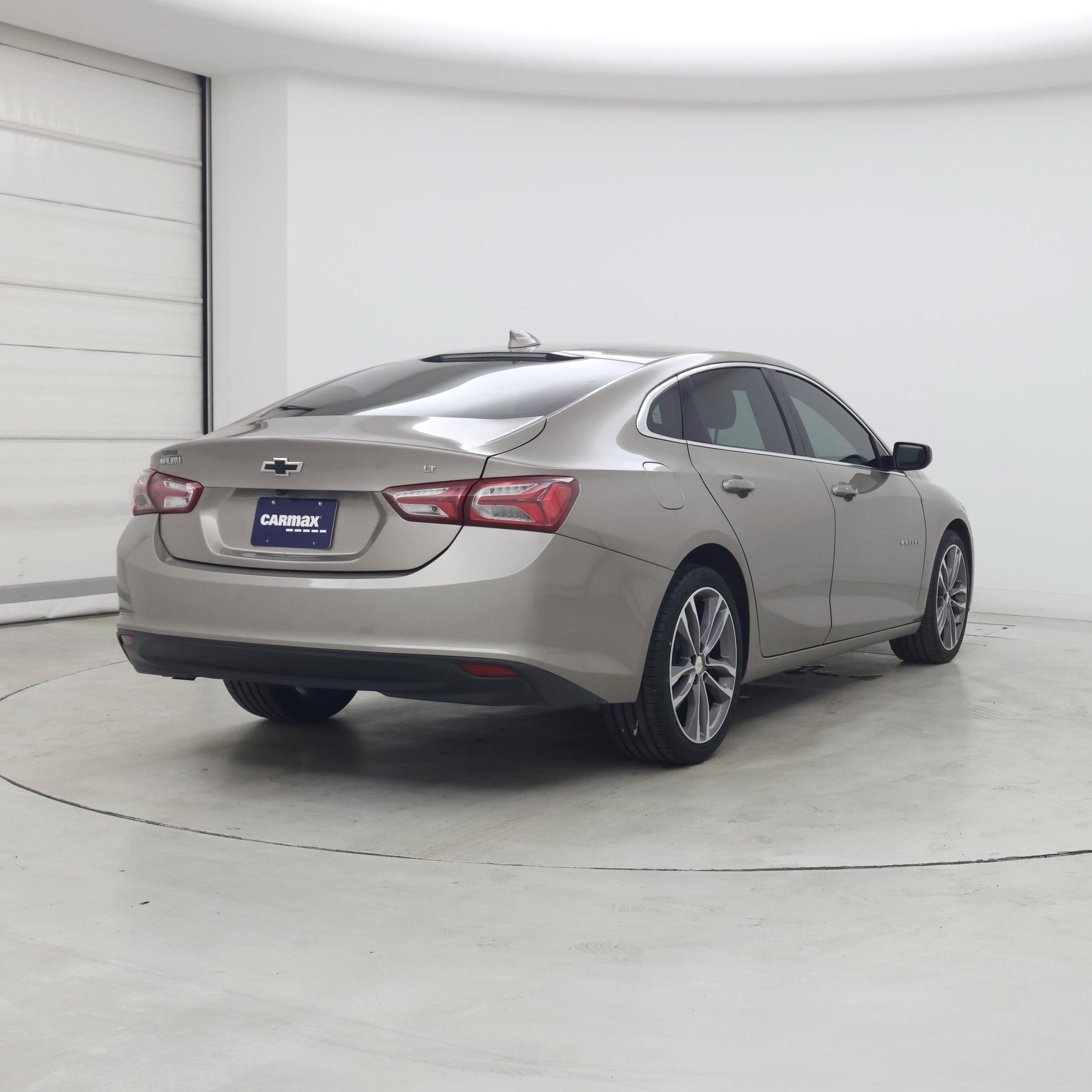 Thumbnail: 2022 Chevrolet Malibu - 8