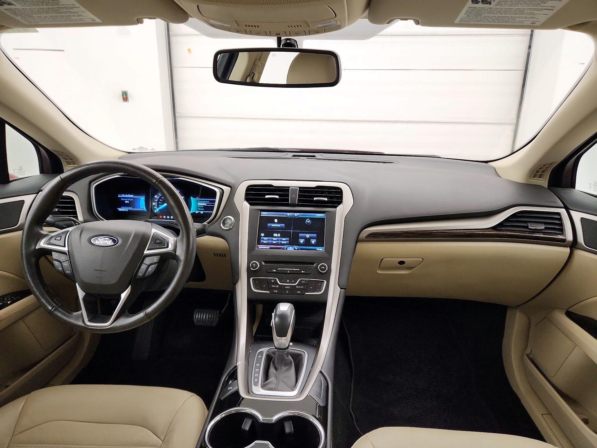 Thumbnail: 2016 Ford Fusion - 8