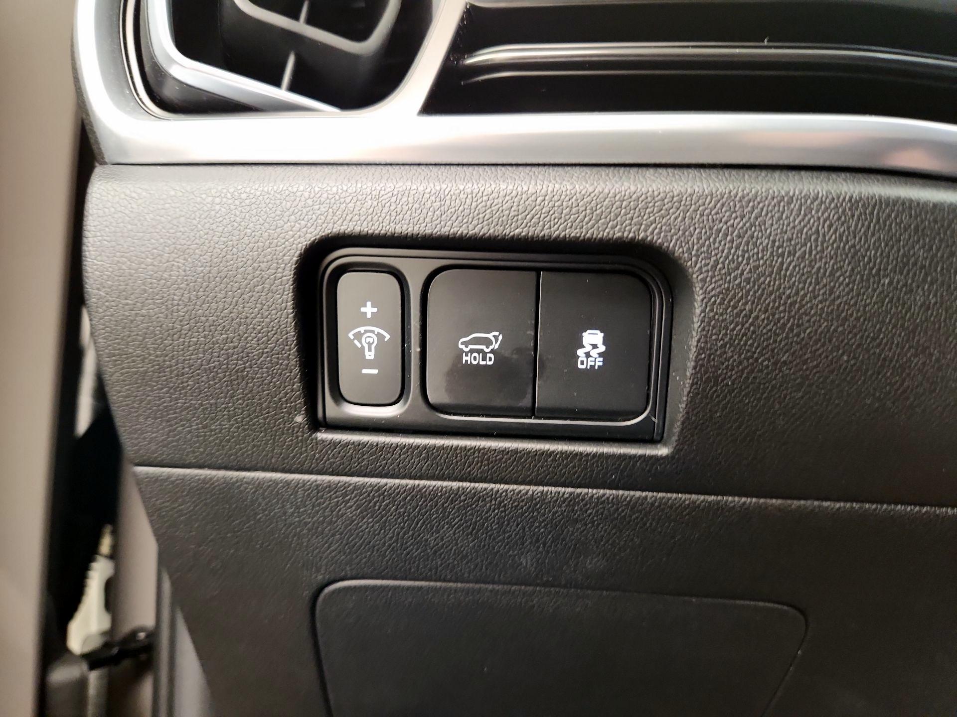 Thumbnail: 2024 Kia Sorento - 11