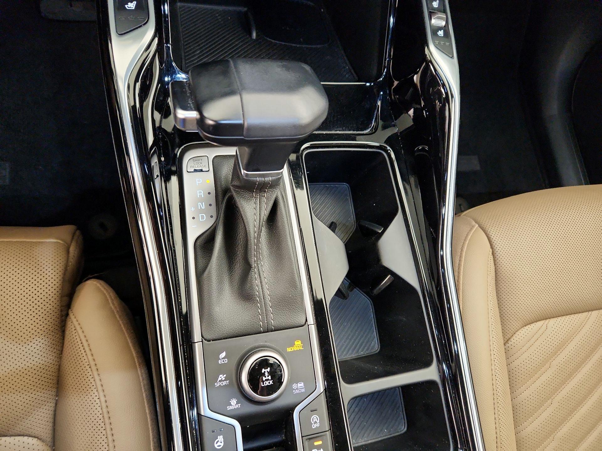 Thumbnail: 2024 Kia Sorento - 16