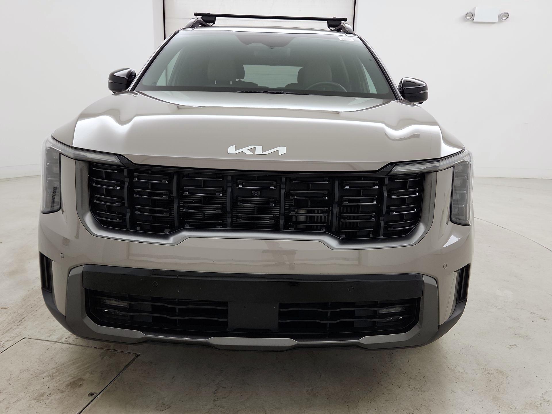 Thumbnail: 2024 Kia Sorento - 2