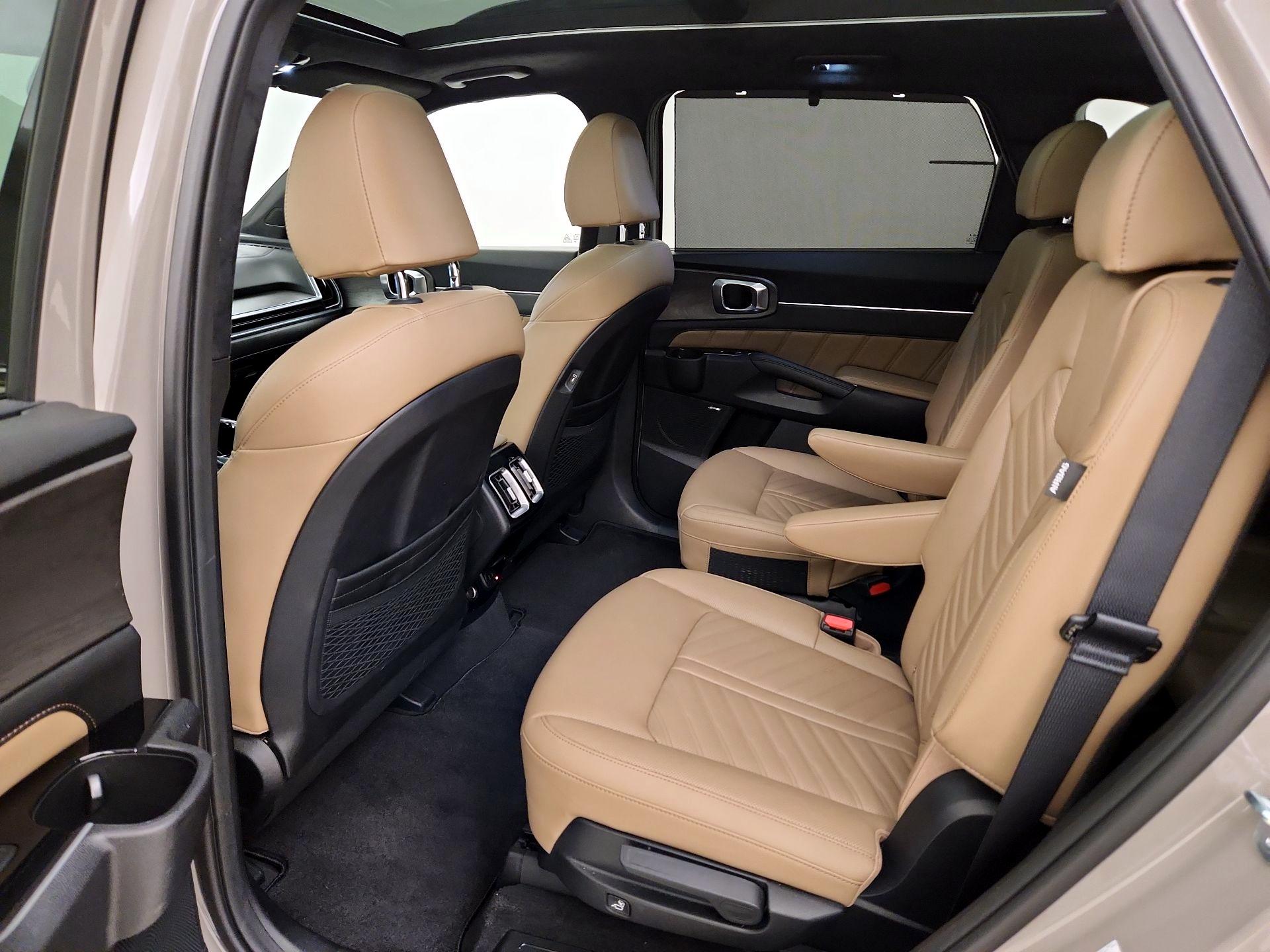 Thumbnail: 2024 Kia Sorento - 19