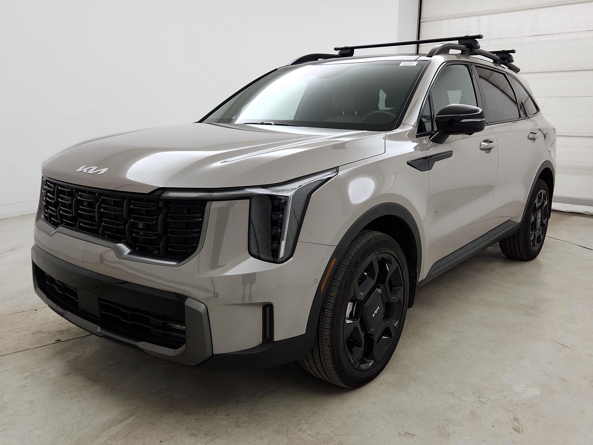 Thumbnail: 2024 Kia Sorento - 3