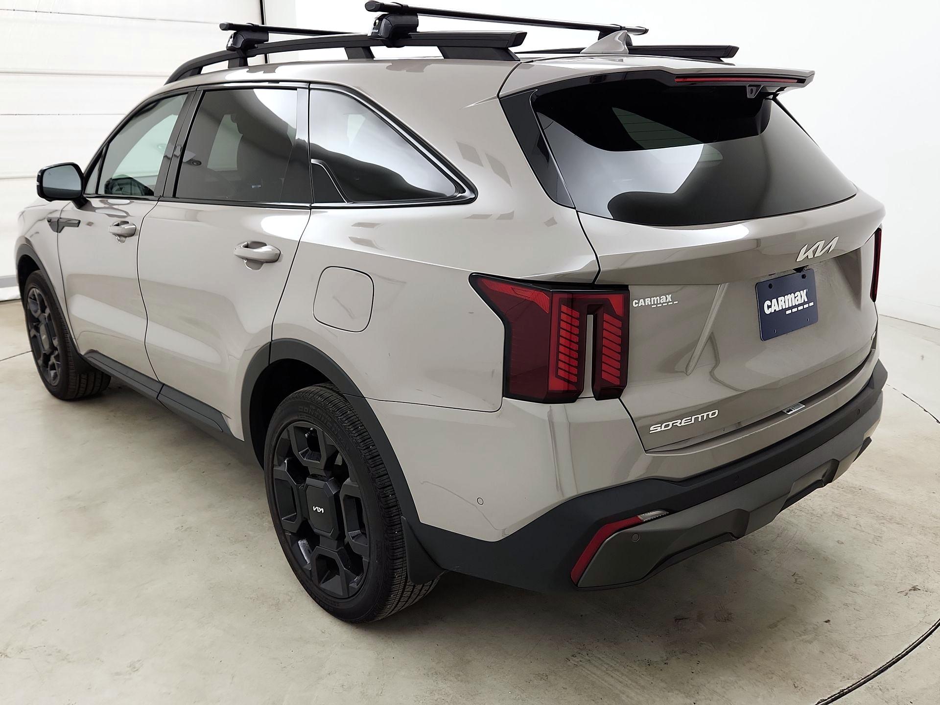 Thumbnail: 2024 Kia Sorento - 7