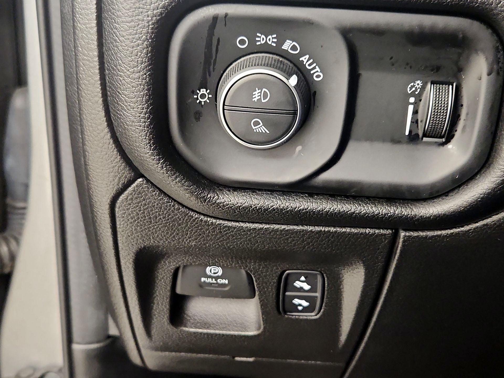 Thumbnail: 2020 RAM 1500 - 11