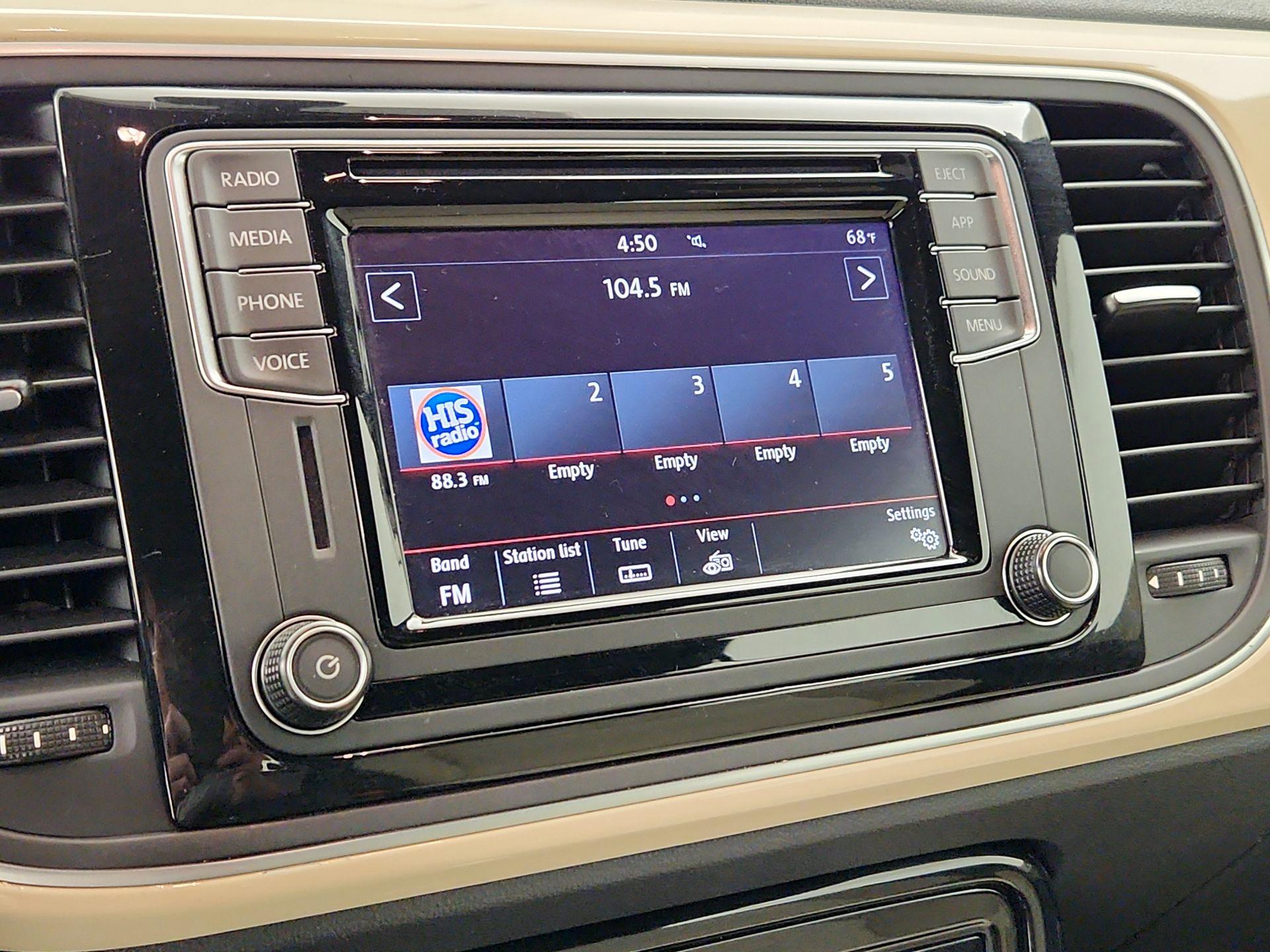 Thumbnail: 2019 Volkswagen Beetle - 13