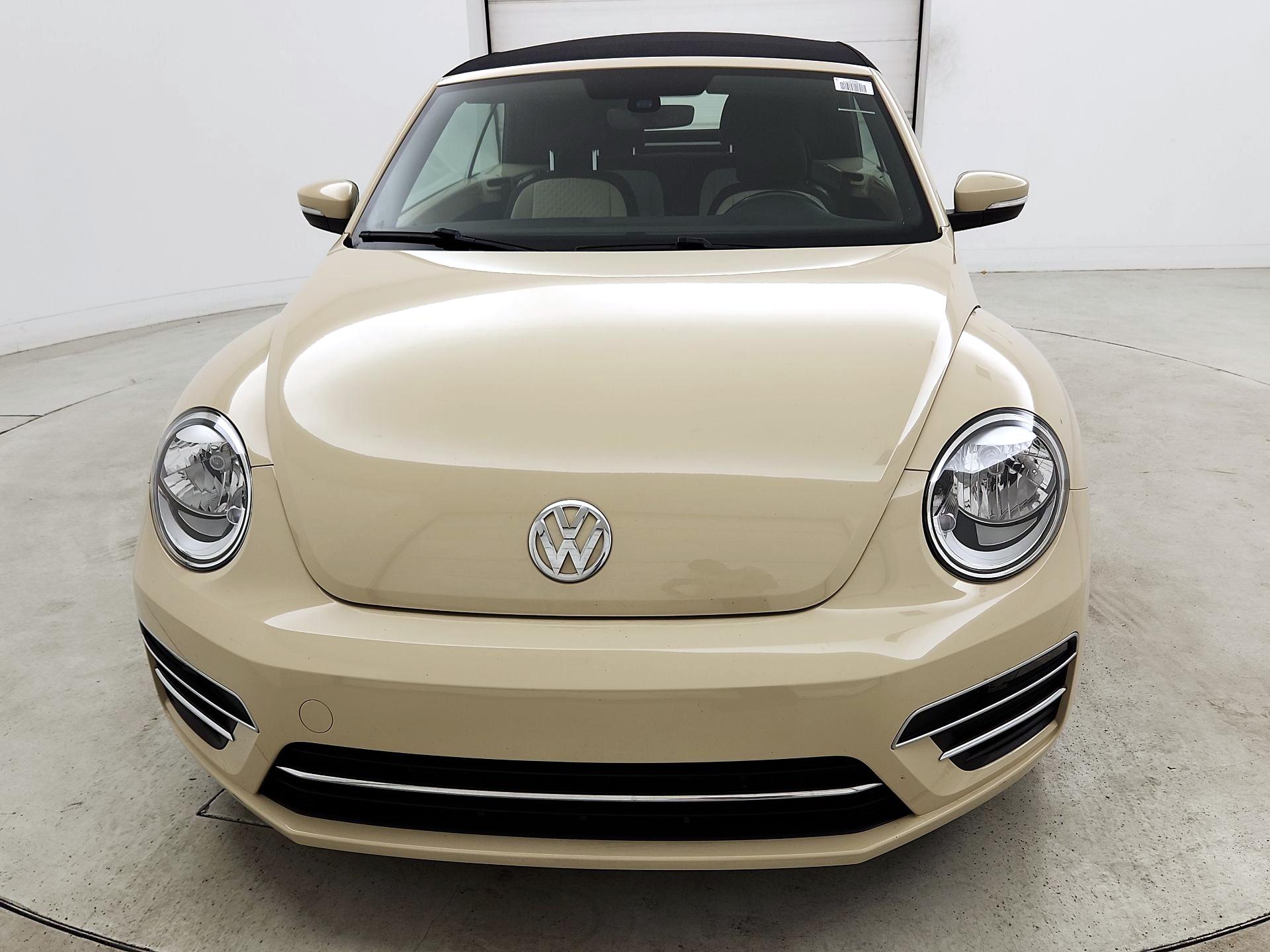 Thumbnail: 2019 Volkswagen Beetle - 2