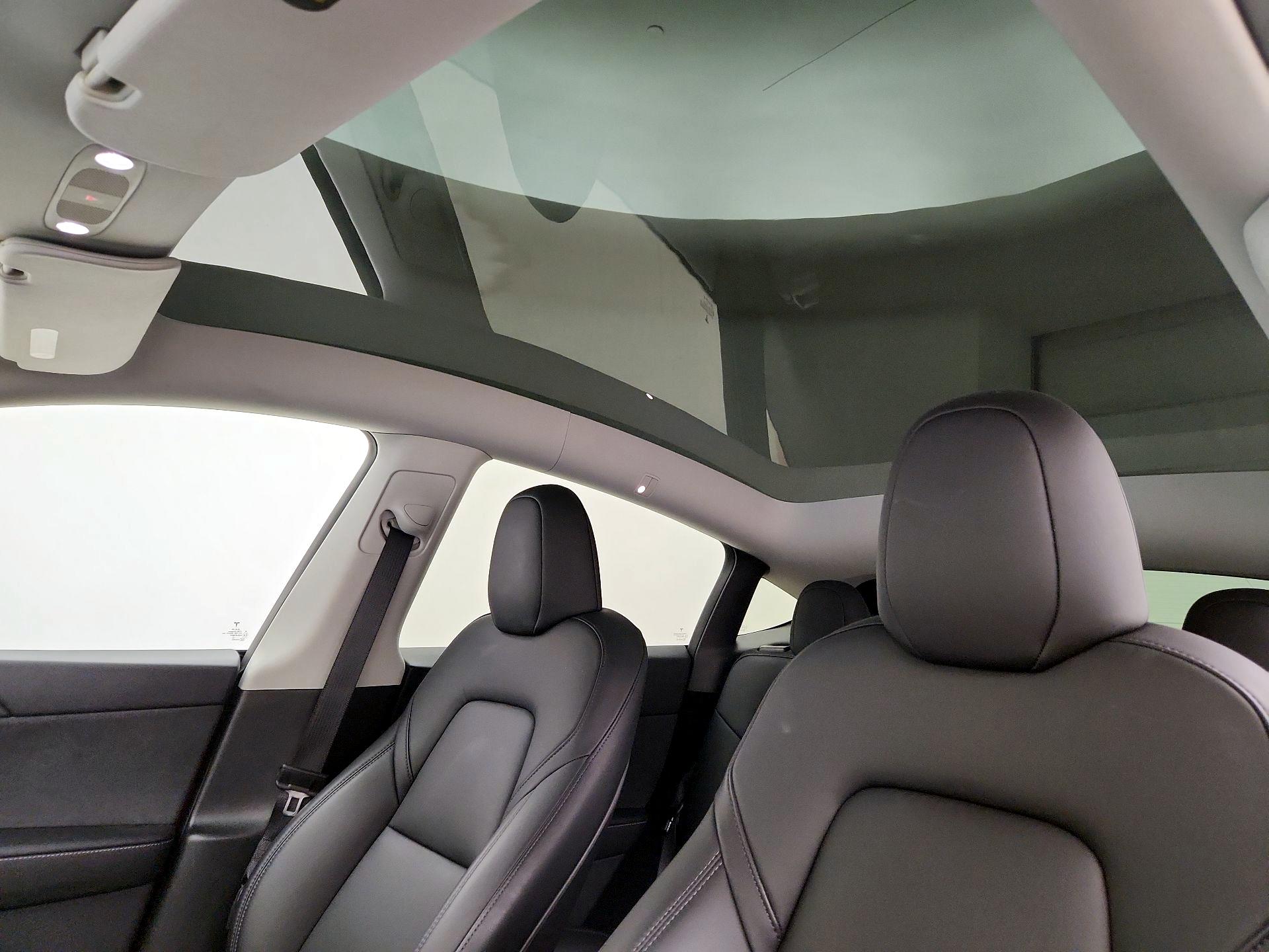 Thumbnail: 2023 Tesla Model Y - 19
