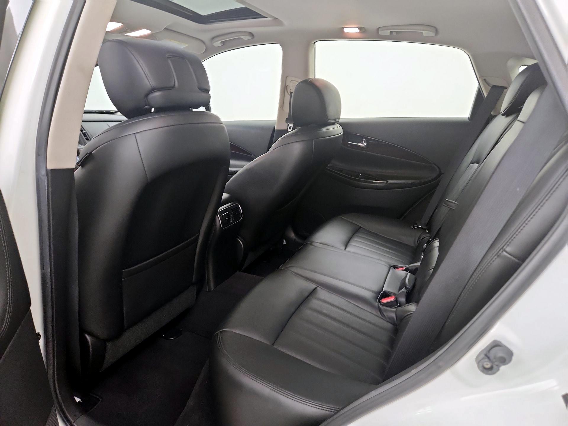 Thumbnail: 2017 INFINITI QX50 - 19