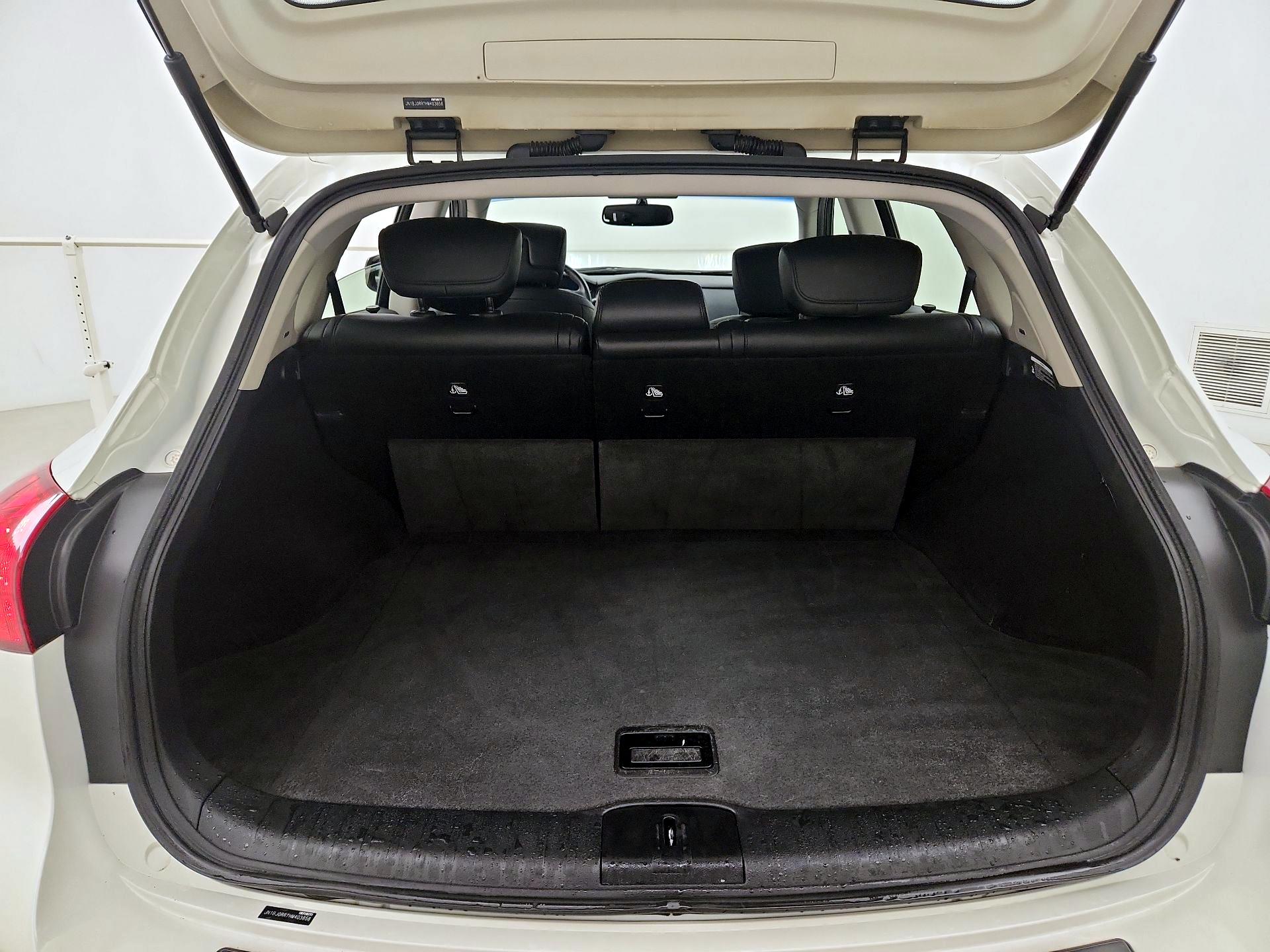 Thumbnail: 2017 INFINITI QX50 - 20