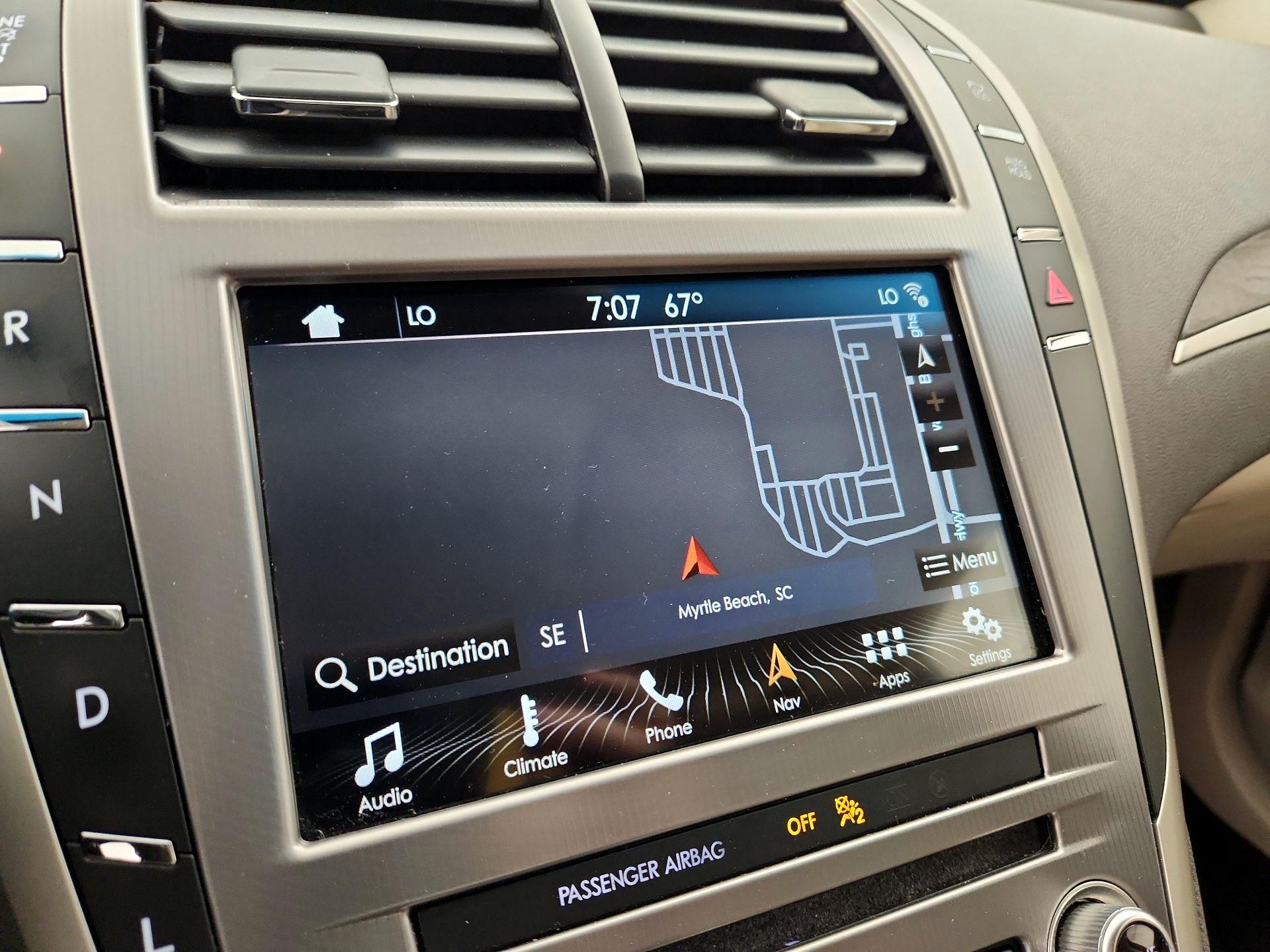 Thumbnail: 2018 Lincoln MKZ - 14