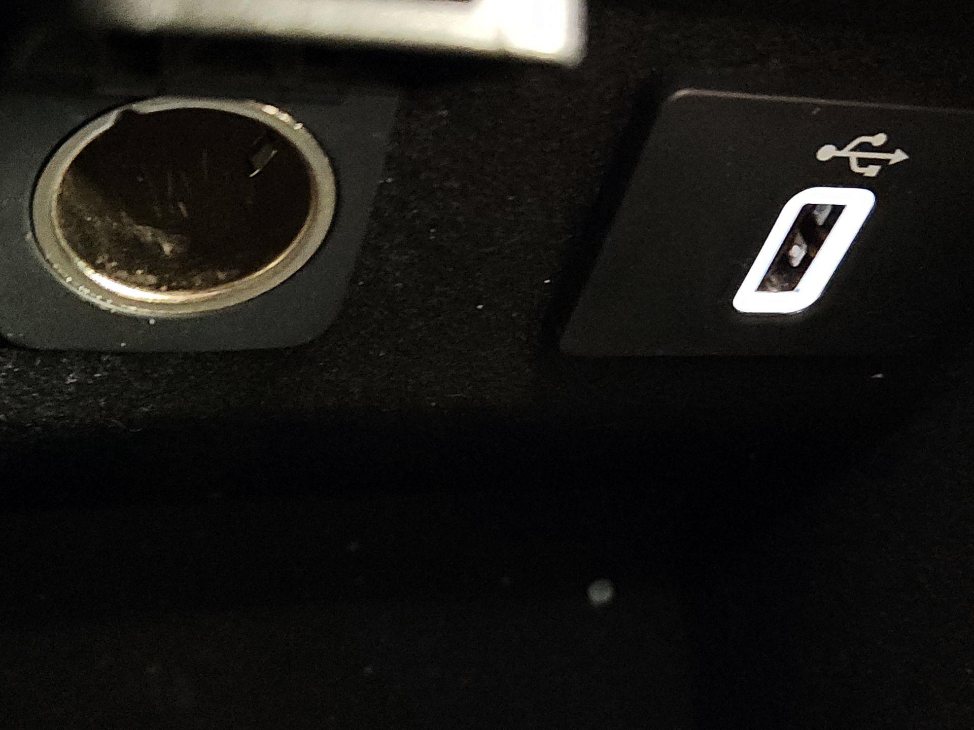 Thumbnail: 2018 Lincoln MKZ - 19