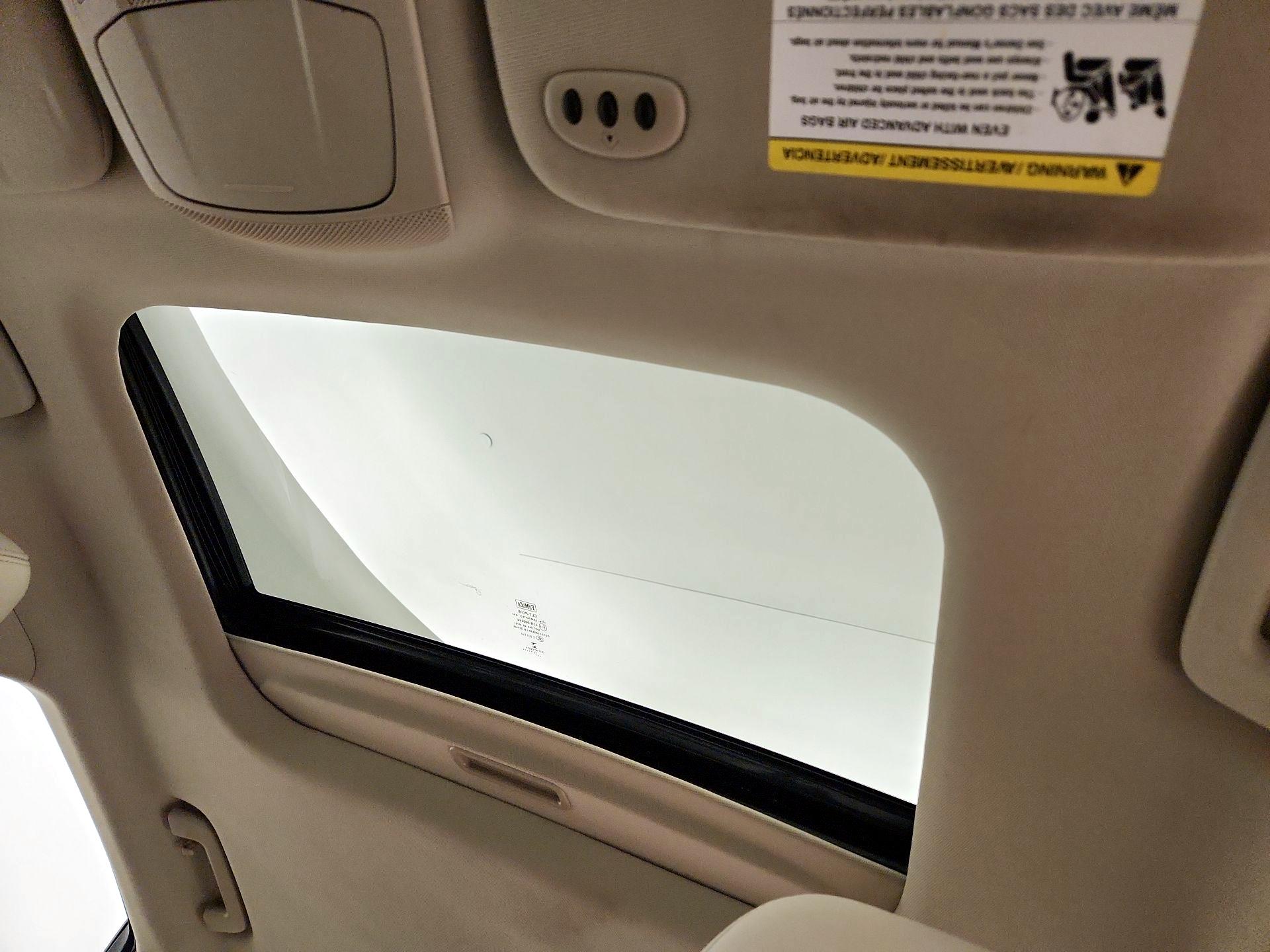 Thumbnail: 2018 Lincoln MKZ - 20