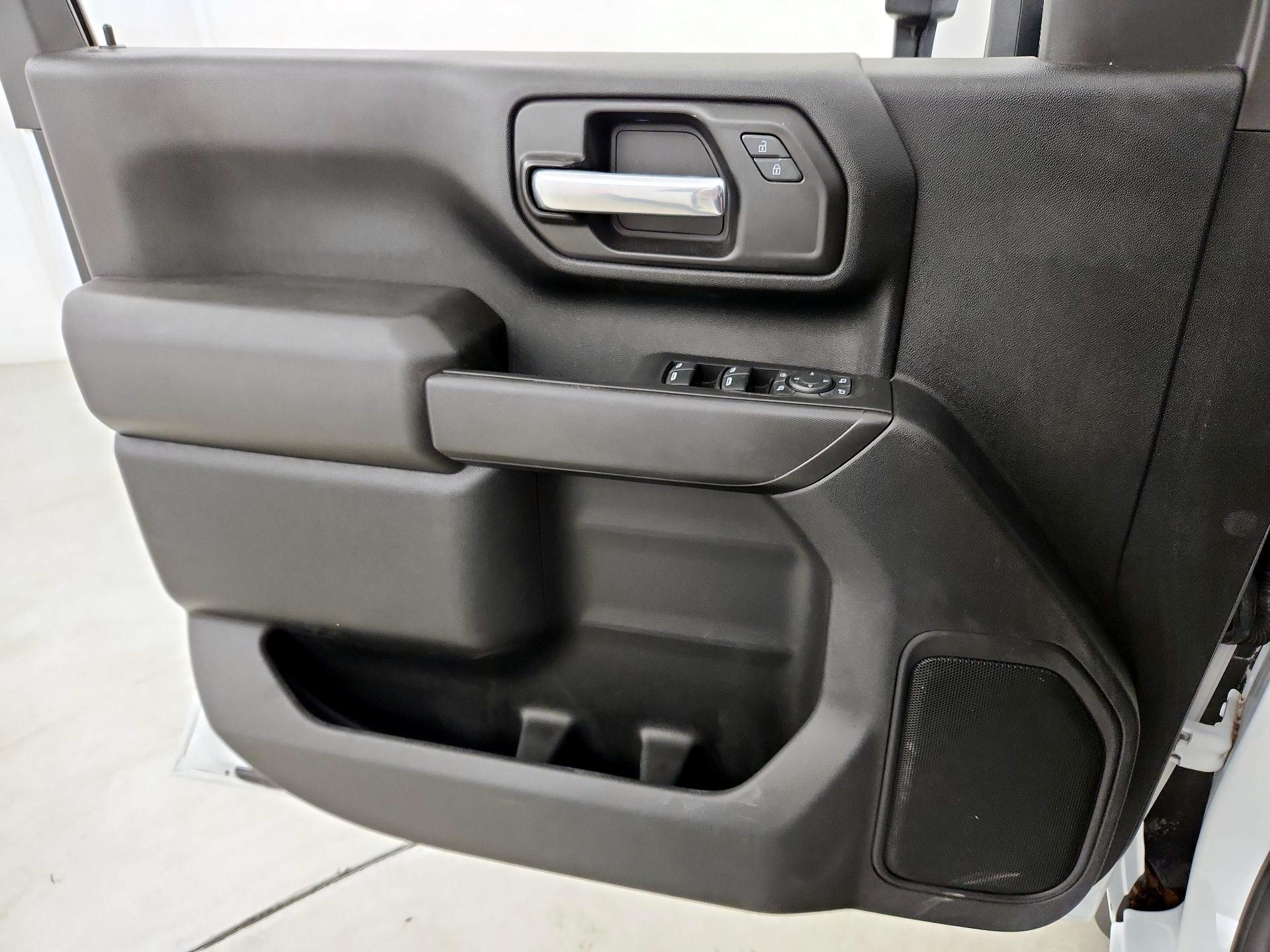 Thumbnail: 2021 Chevrolet Silverado 2500 - 12