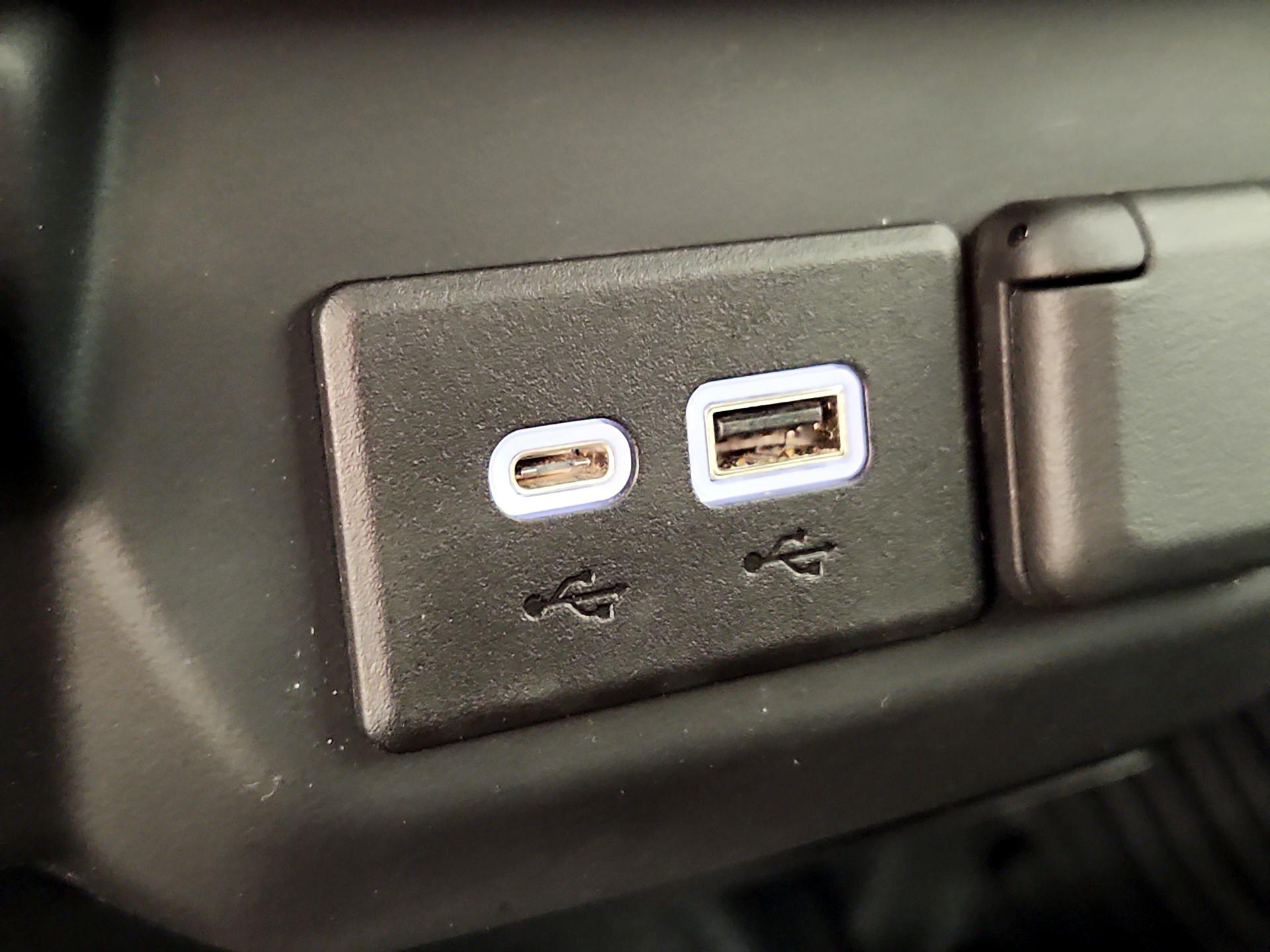 Thumbnail: 2021 Chevrolet Silverado 2500 - 18