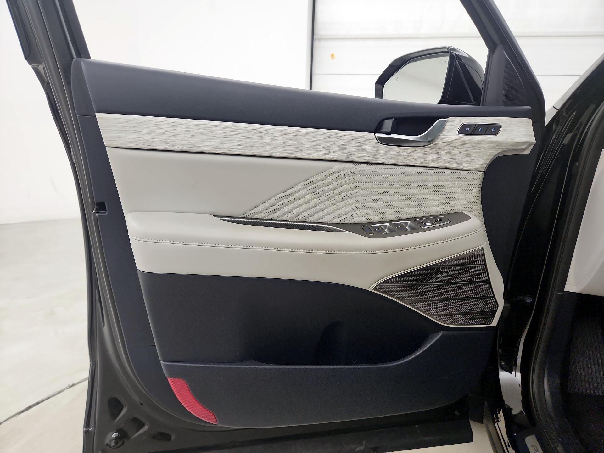 Thumbnail: 2024 Hyundai Palisade - 10