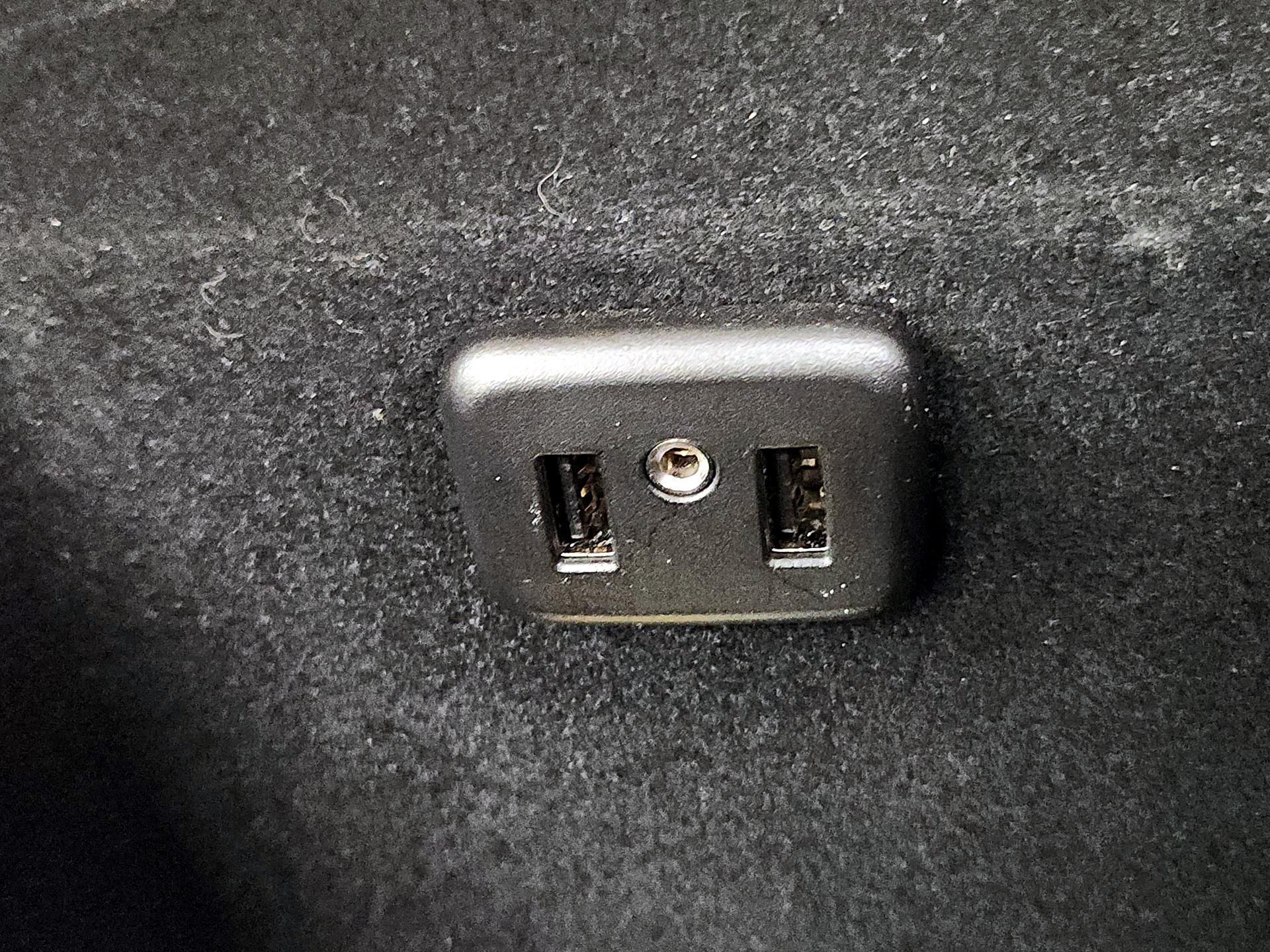 Thumbnail: 2019 Cadillac XT5 - 16