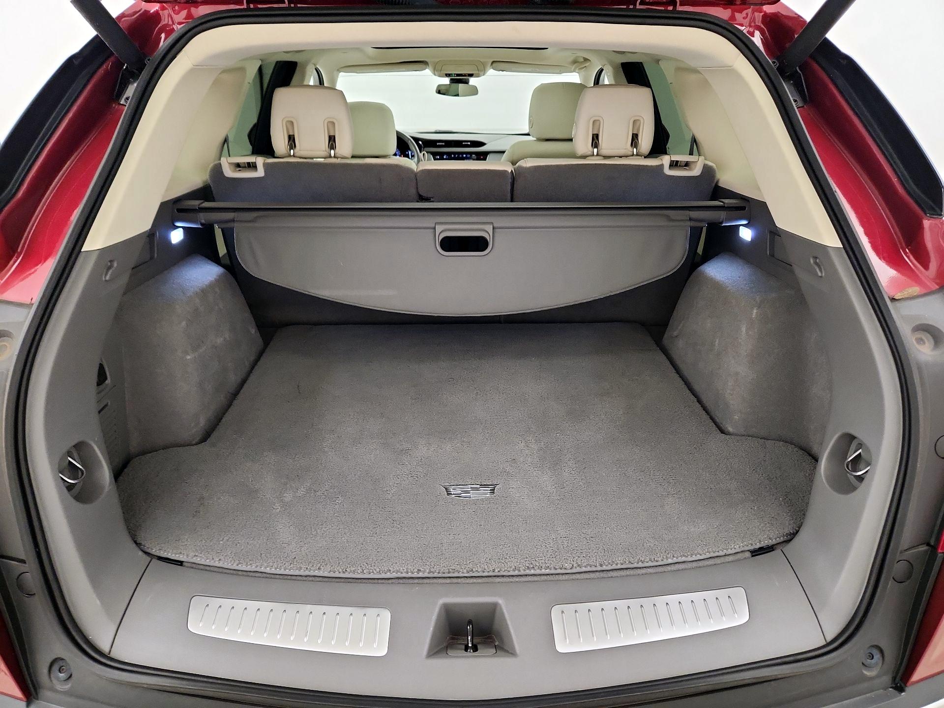 Thumbnail: 2019 Cadillac XT5 - 19