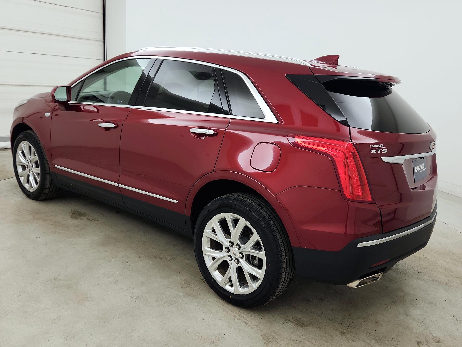 Thumbnail: 2019 Cadillac XT5 - 7