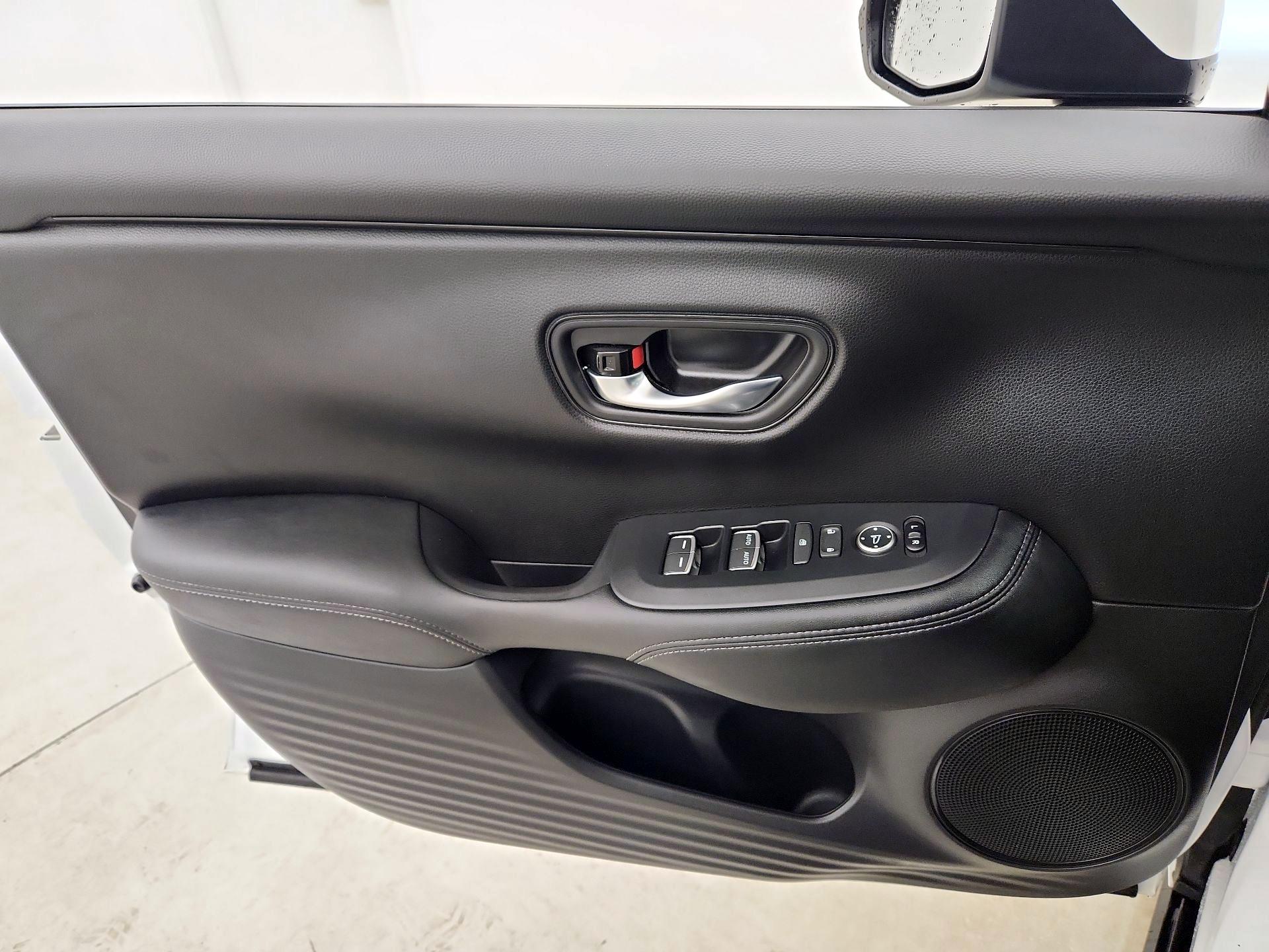 Thumbnail: 2026 Honda HR-V - 12