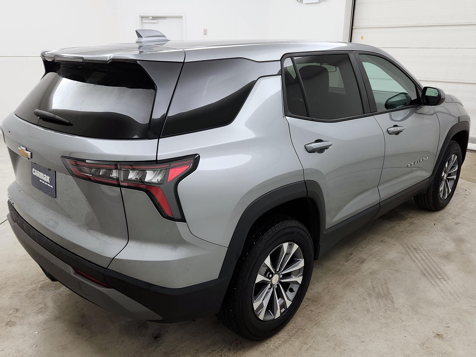 Thumbnail: 2025 Chevrolet Equinox - 5