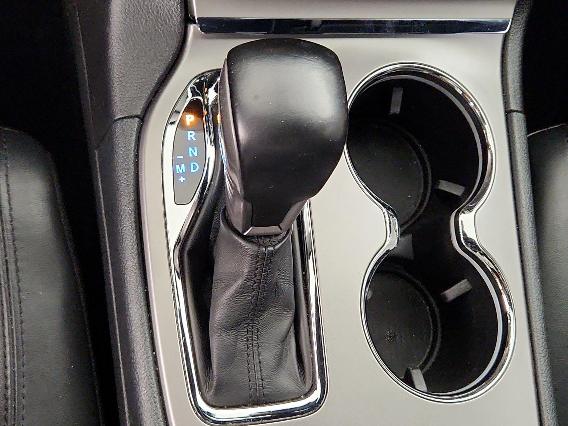 Thumbnail: 2020 Jeep Grand Cherokee - 18