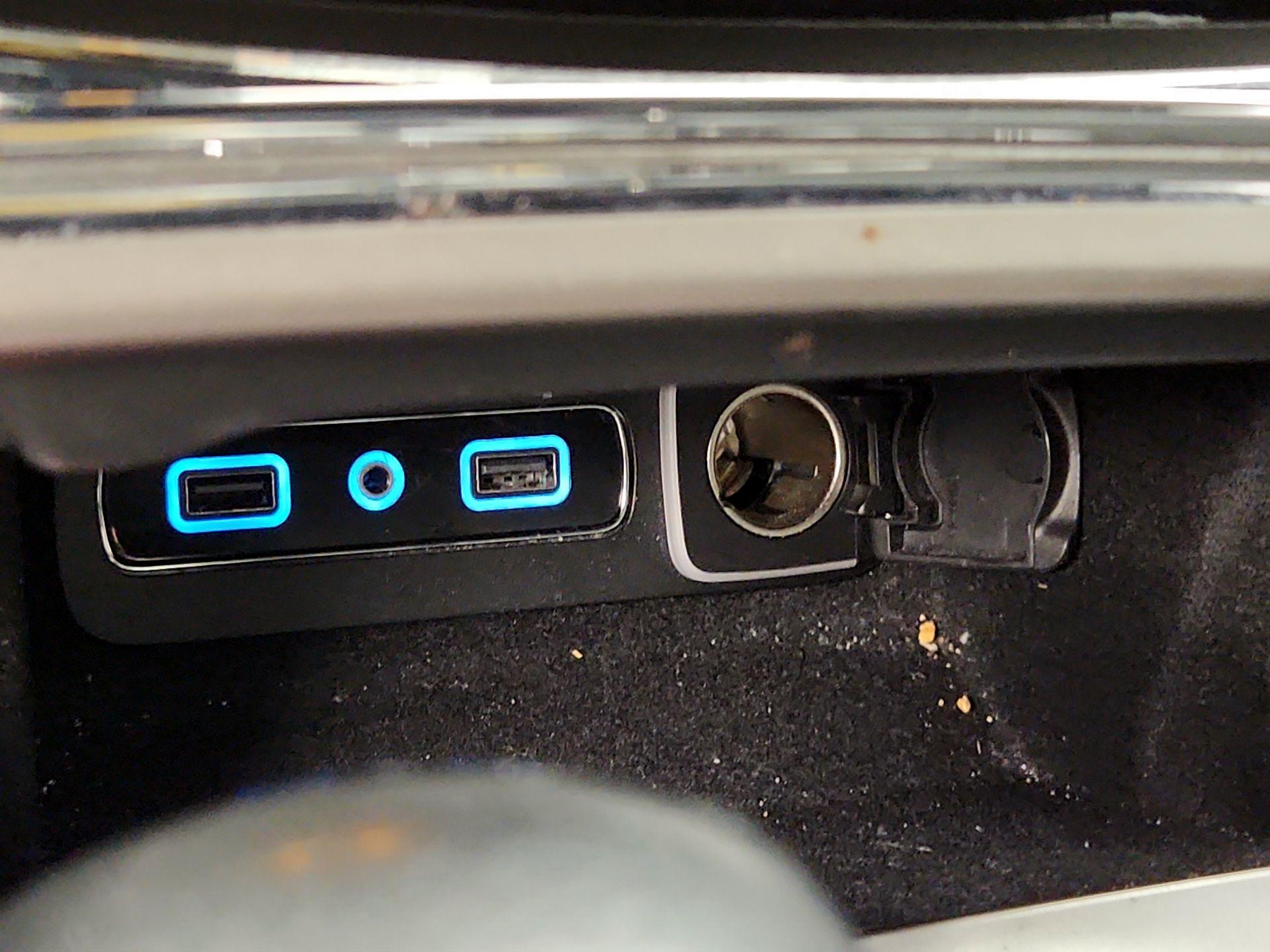 Thumbnail: 2020 Jeep Grand Cherokee - 19