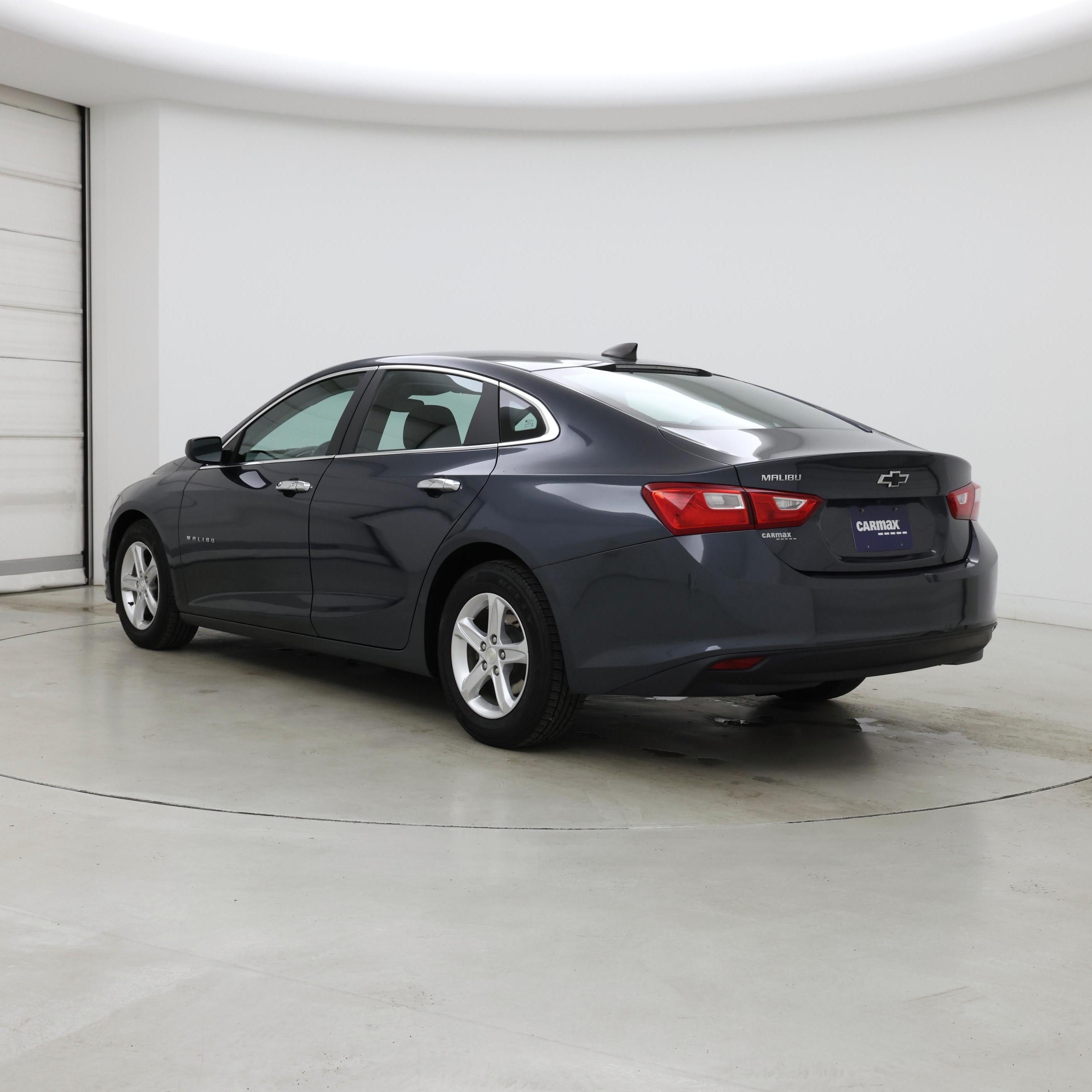 Thumbnail: 2019 Chevrolet Malibu - 2