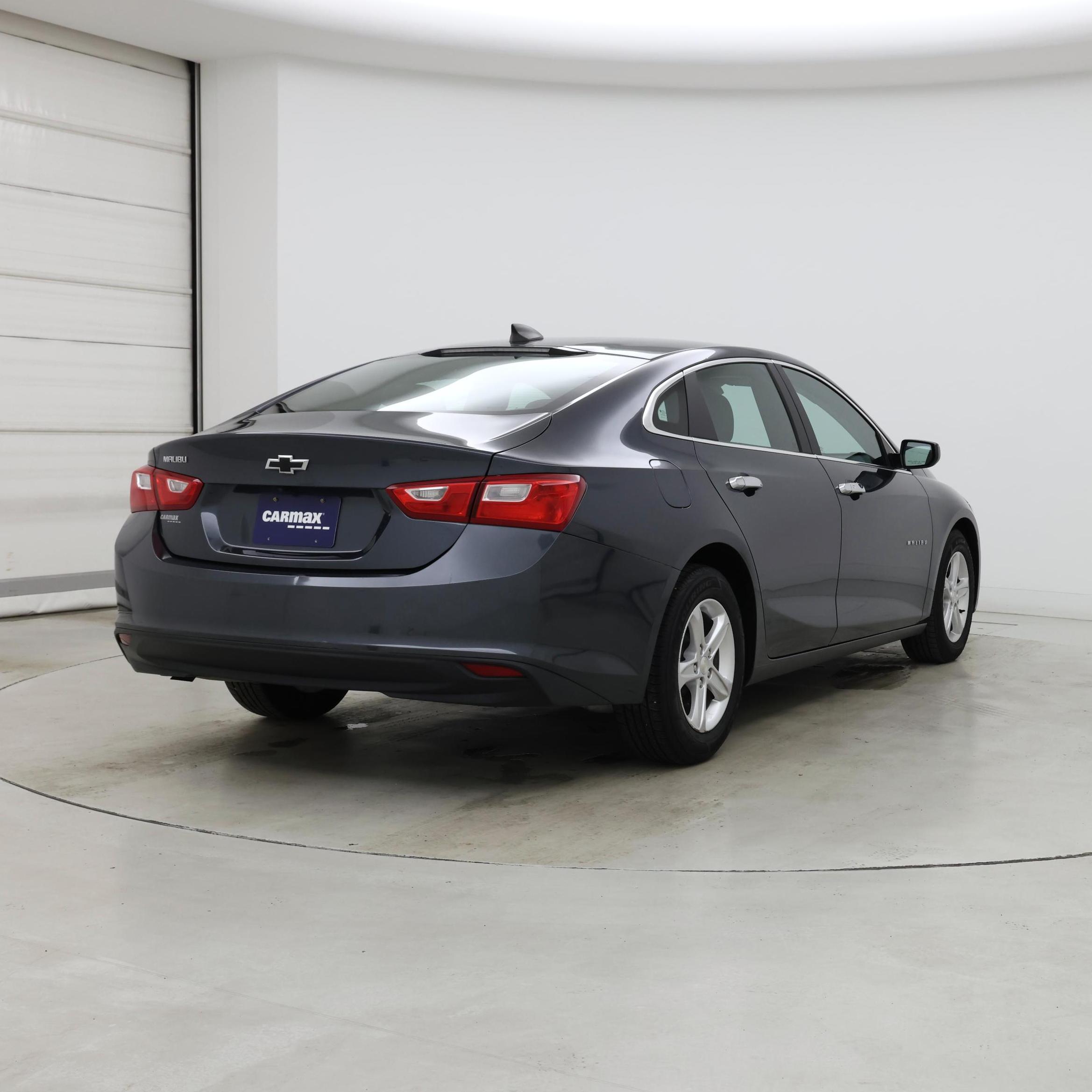 Thumbnail: 2019 Chevrolet Malibu - 8