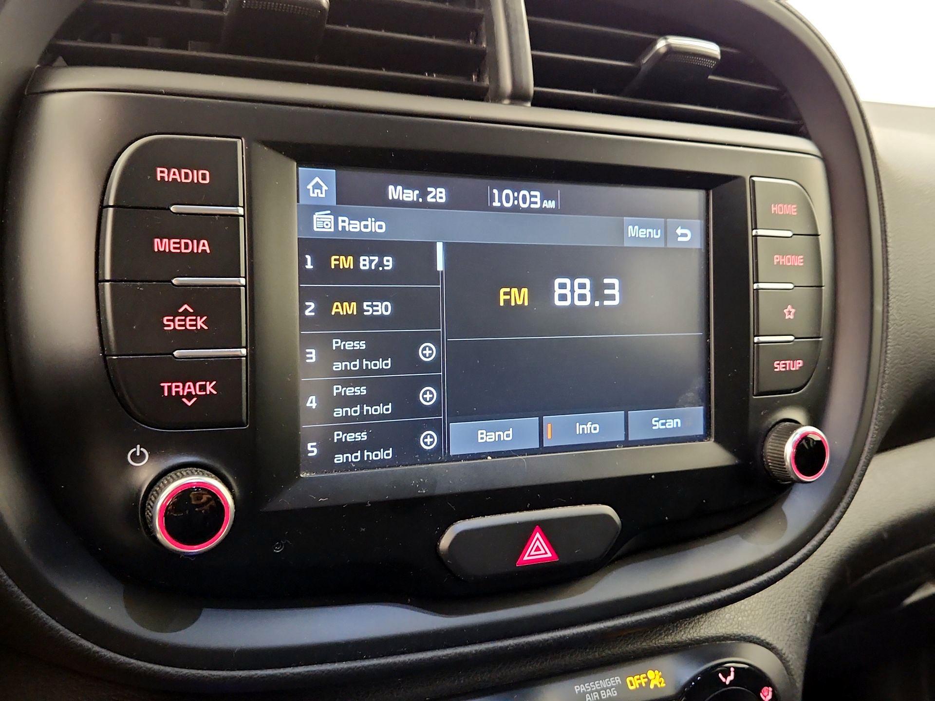 Thumbnail: 2020 Kia Soul - 13