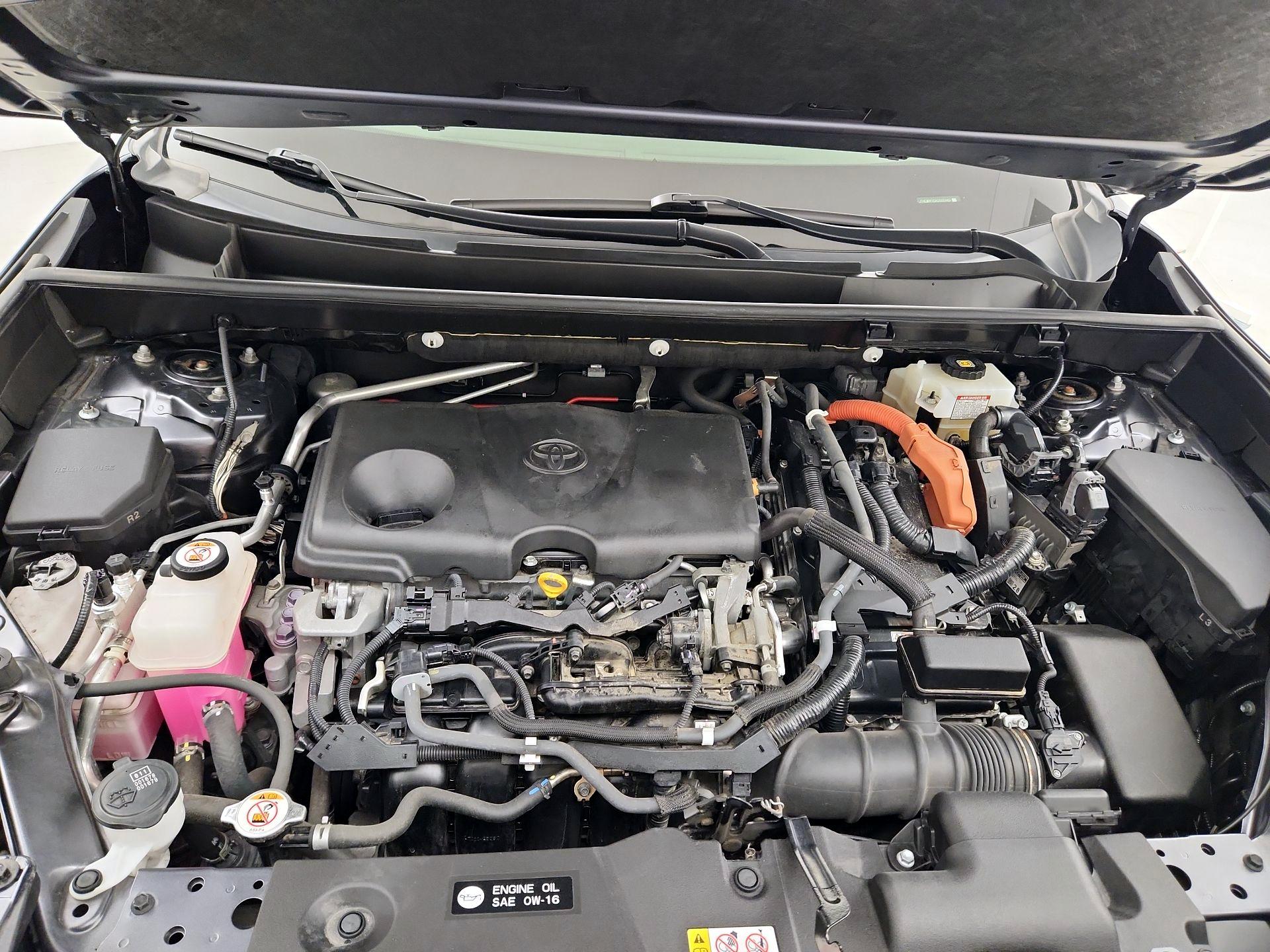 Thumbnail: 2019 Toyota RAV4 - 20