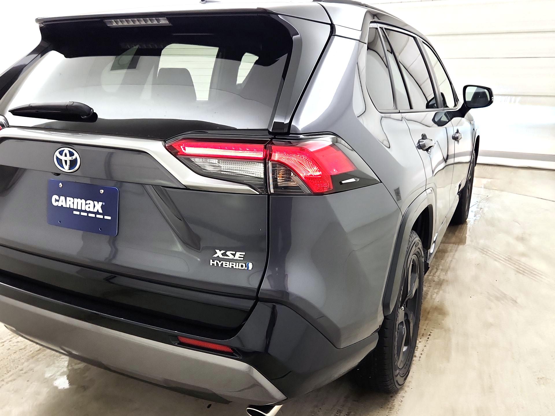 Thumbnail: 2019 Toyota RAV4 - 5