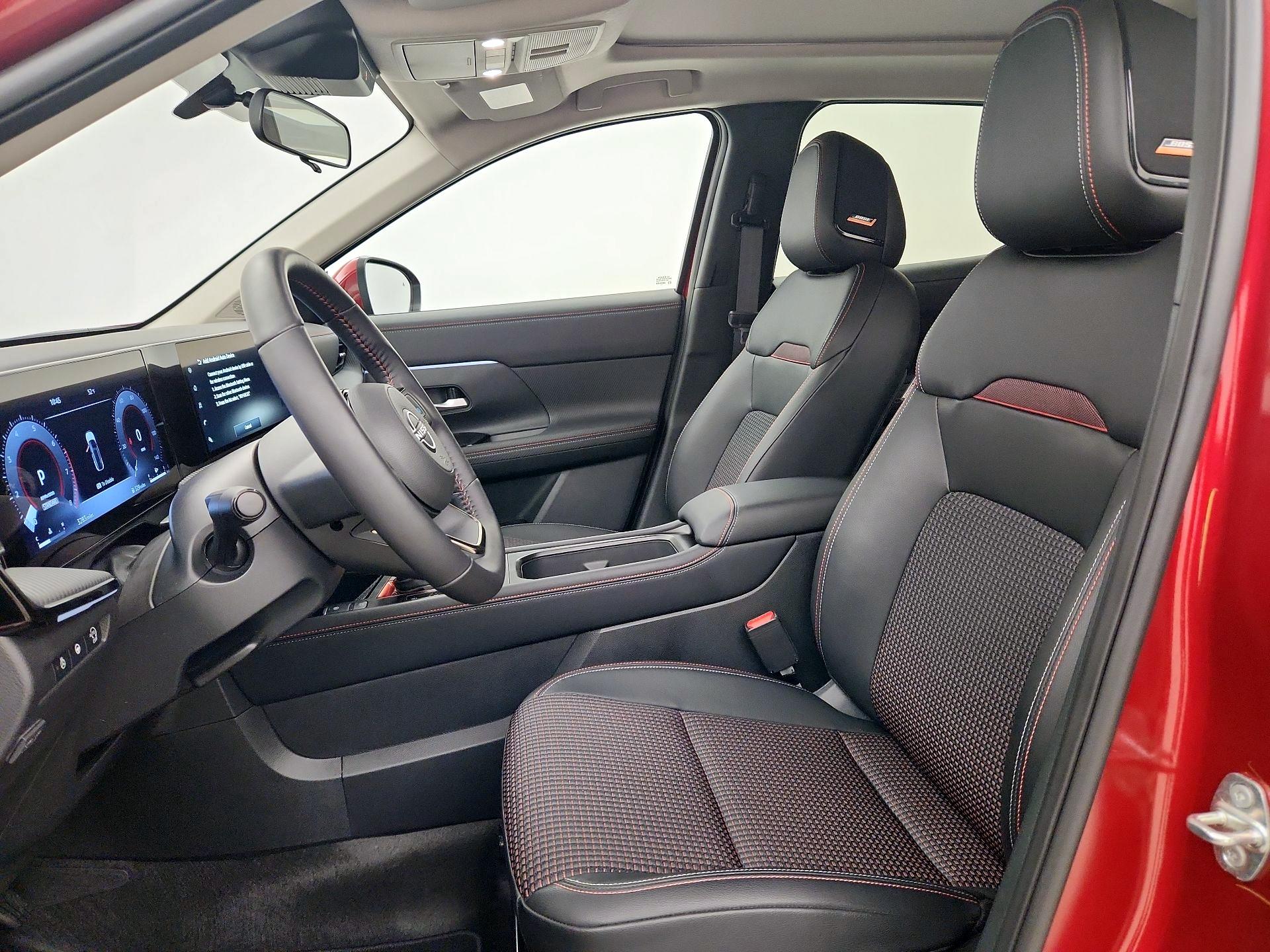 Thumbnail: 2025 Nissan Kicks - 9