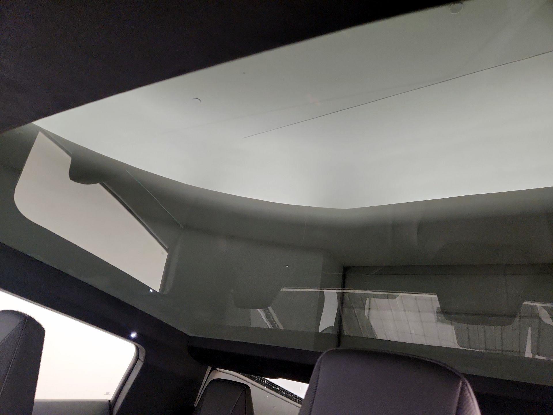 Thumbnail: 2025 Tesla Cybertruck - 19