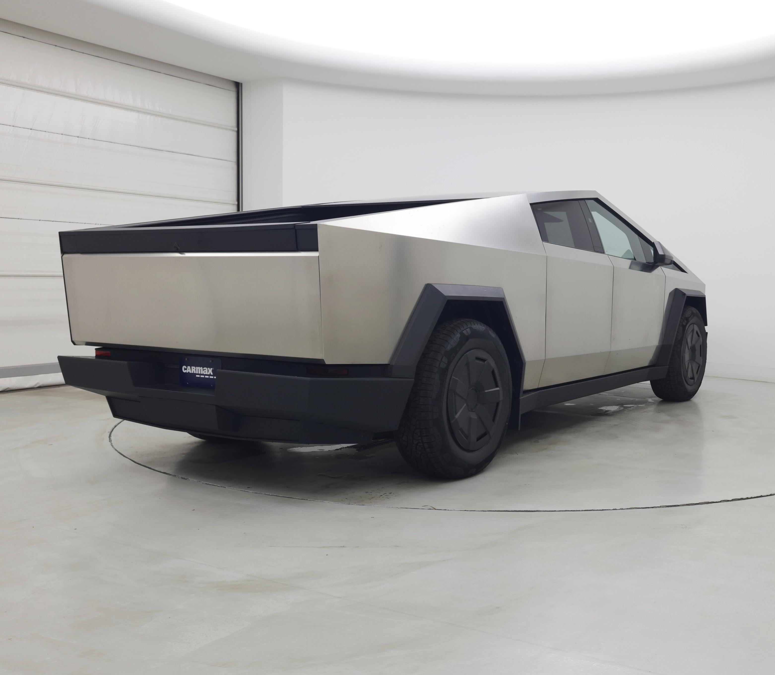 Thumbnail: 2025 Tesla Cybertruck - 8