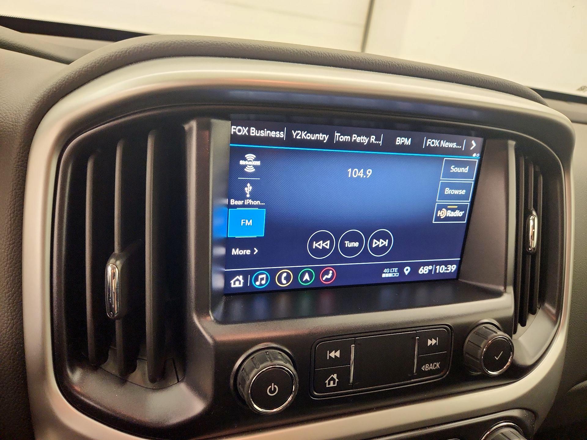 Thumbnail: 2021 Chevrolet Colorado - 16