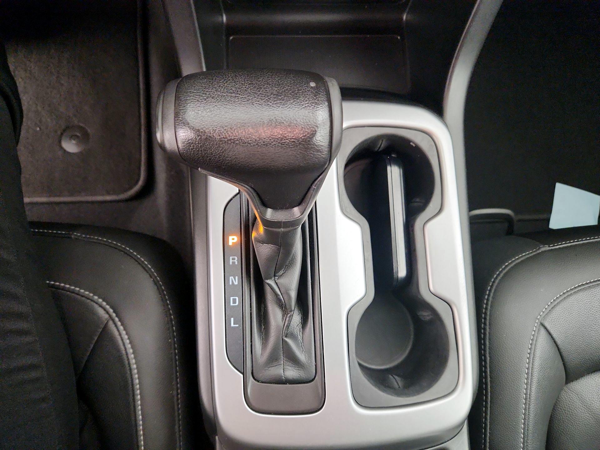 Thumbnail: 2021 Chevrolet Colorado - 18