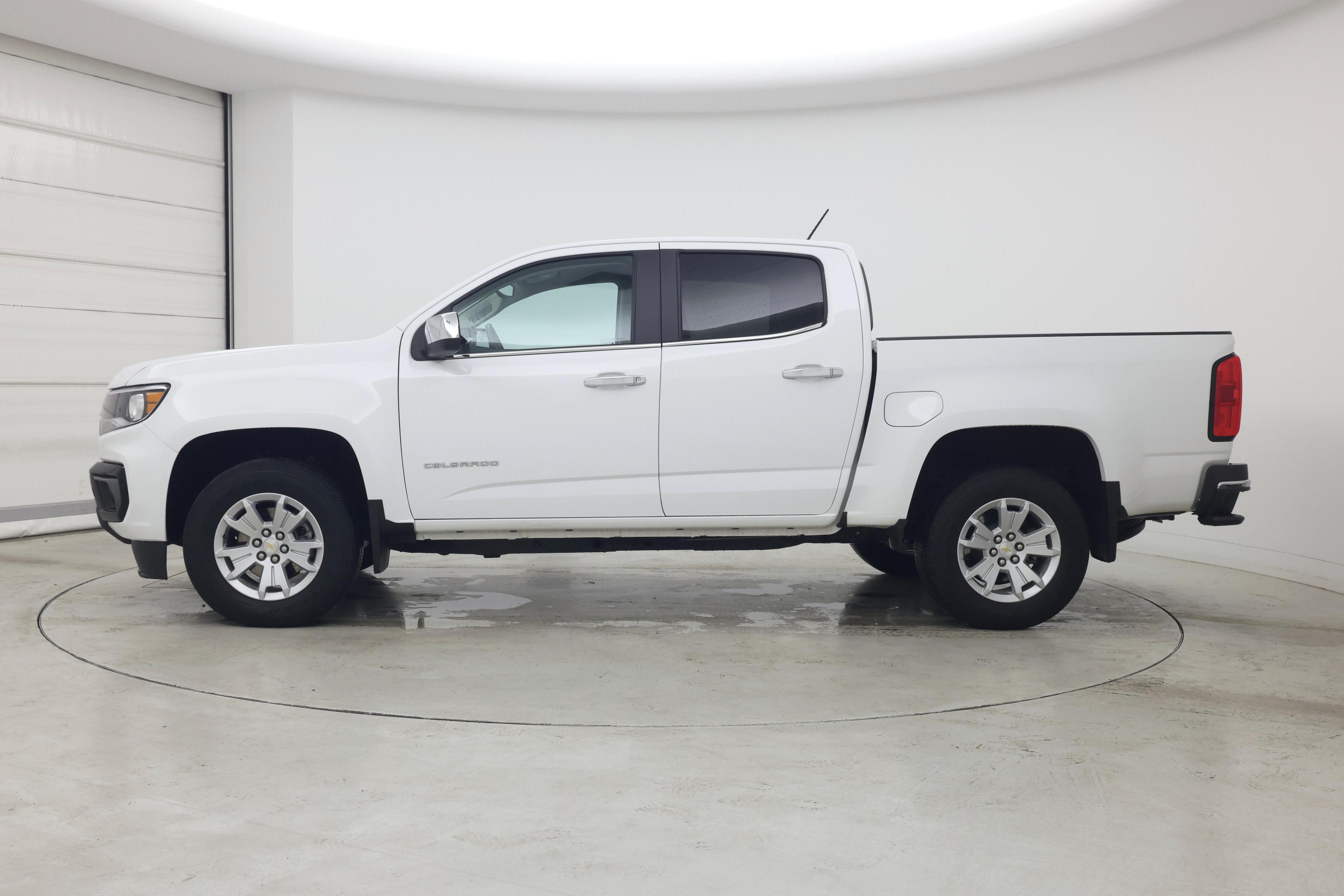 Thumbnail: 2021 Chevrolet Colorado - 3