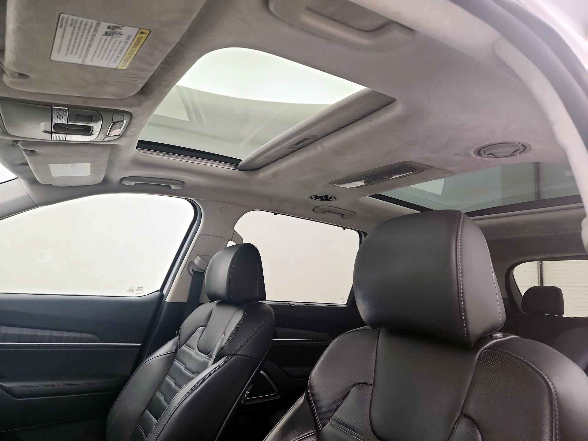 Thumbnail: 2024 Kia Telluride - 18