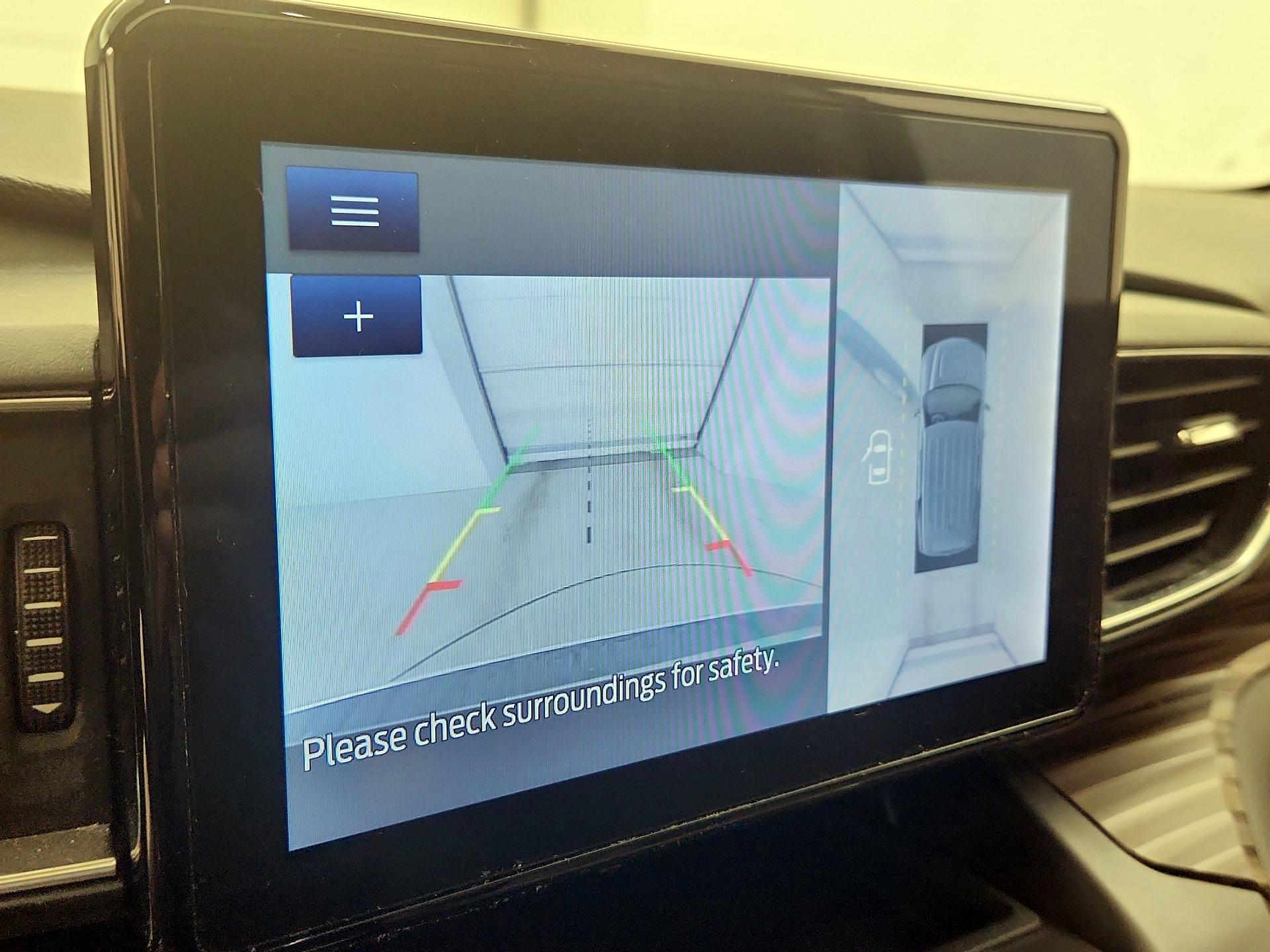 Thumbnail: 2020 Ford Explorer - 13