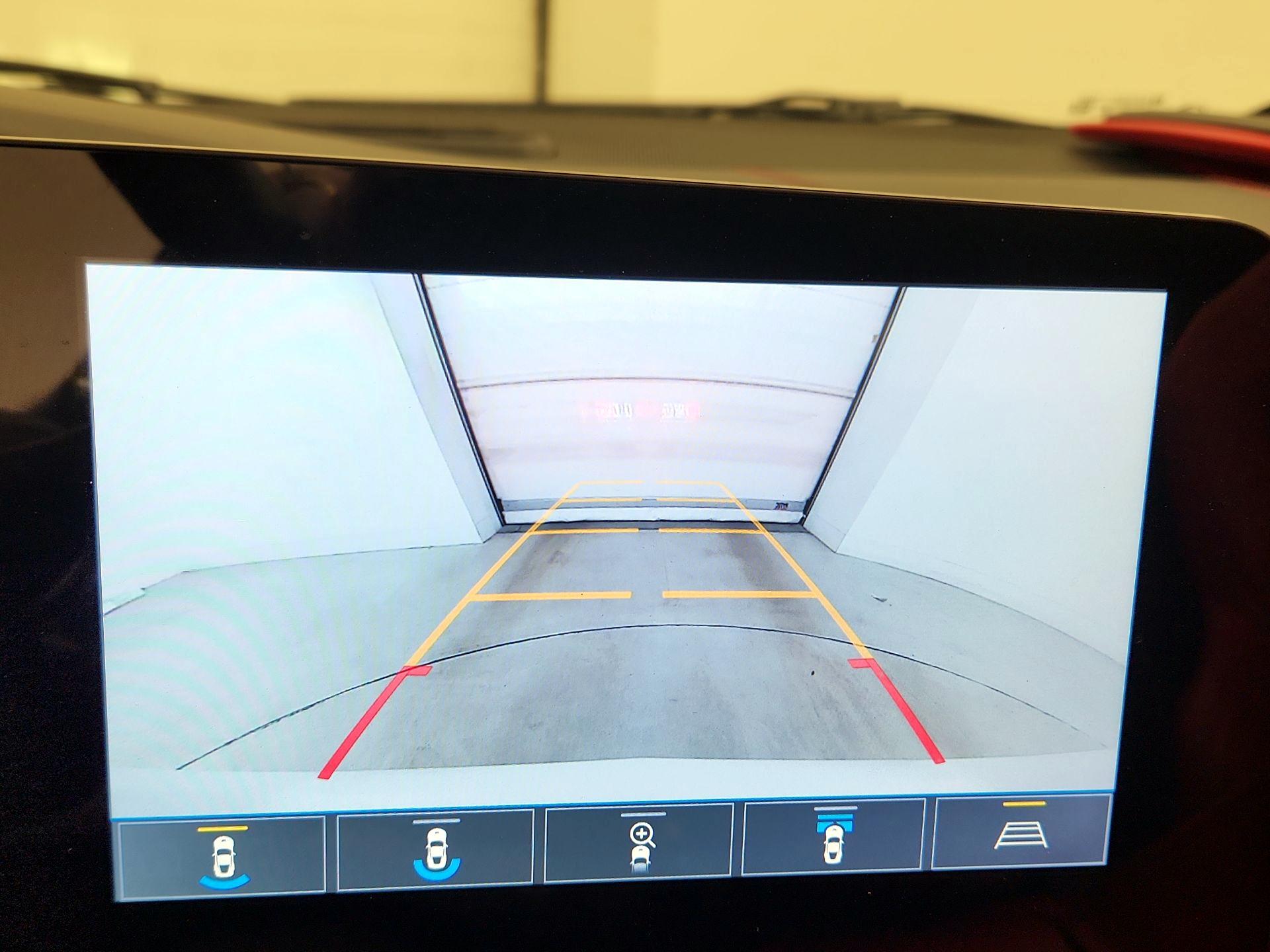 Thumbnail: 2020 Chevrolet Corvette - 13