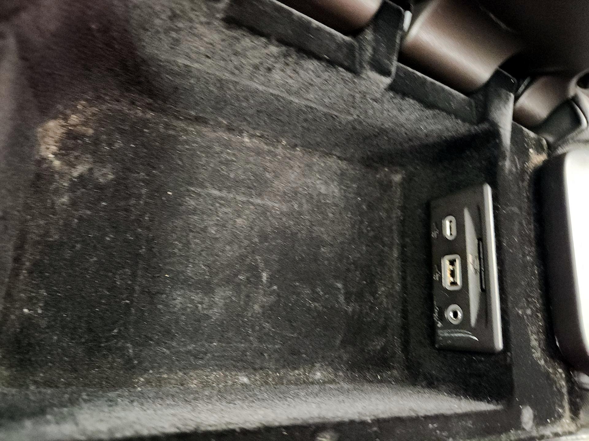 Thumbnail: 2020 Chevrolet Corvette - 17