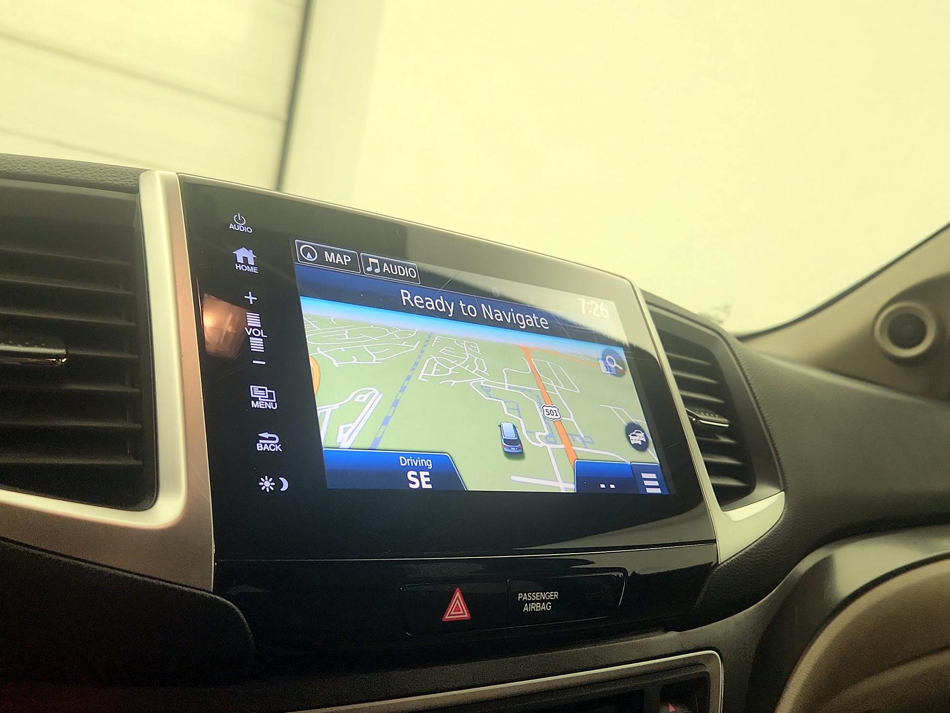 Thumbnail: 2018 Honda Pilot - 14